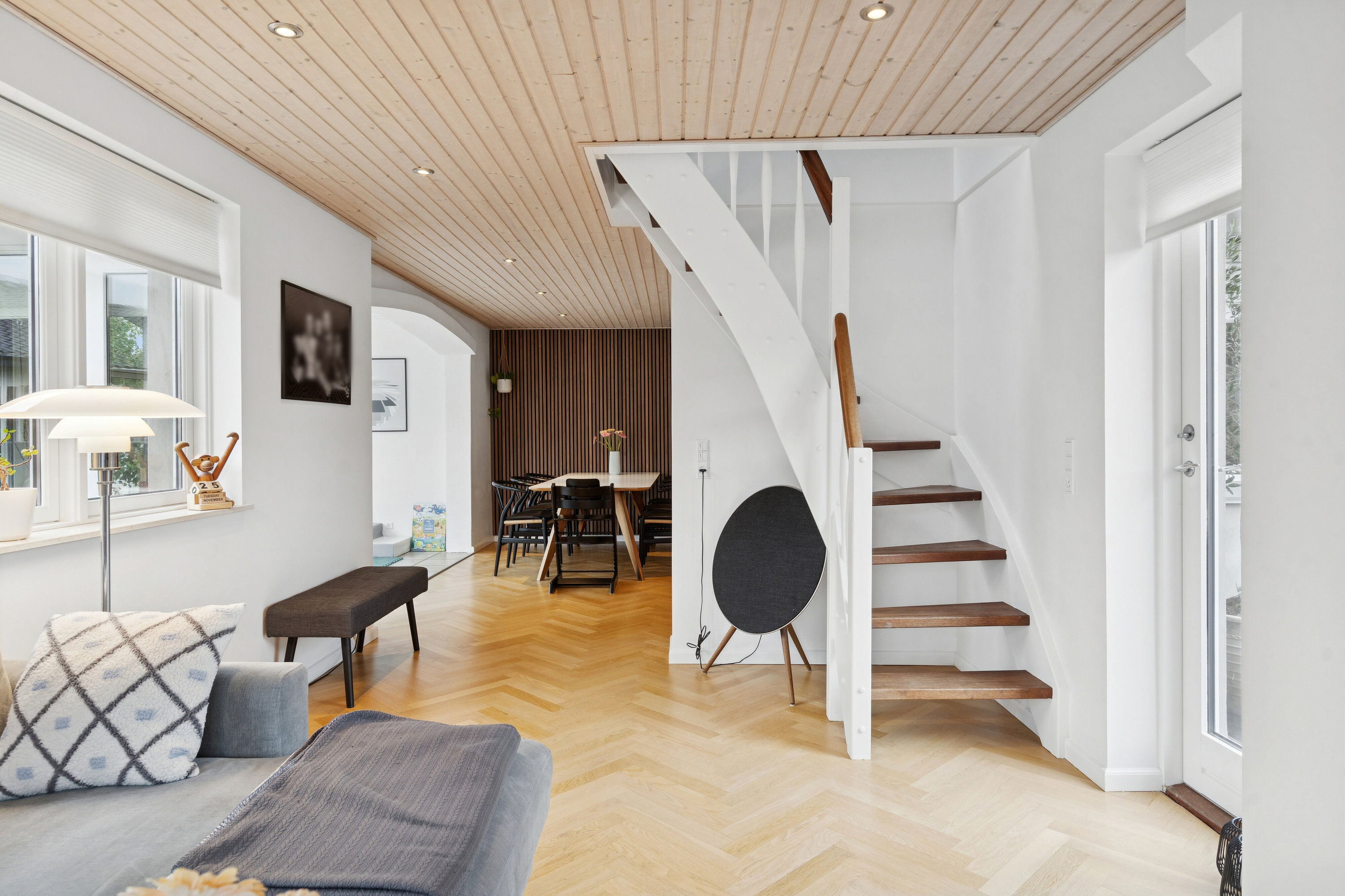 Fremhævet stue billede i fuldskærmstilstand. Billede af Sportoften 2B, Agedrup, 5320 Agedrup