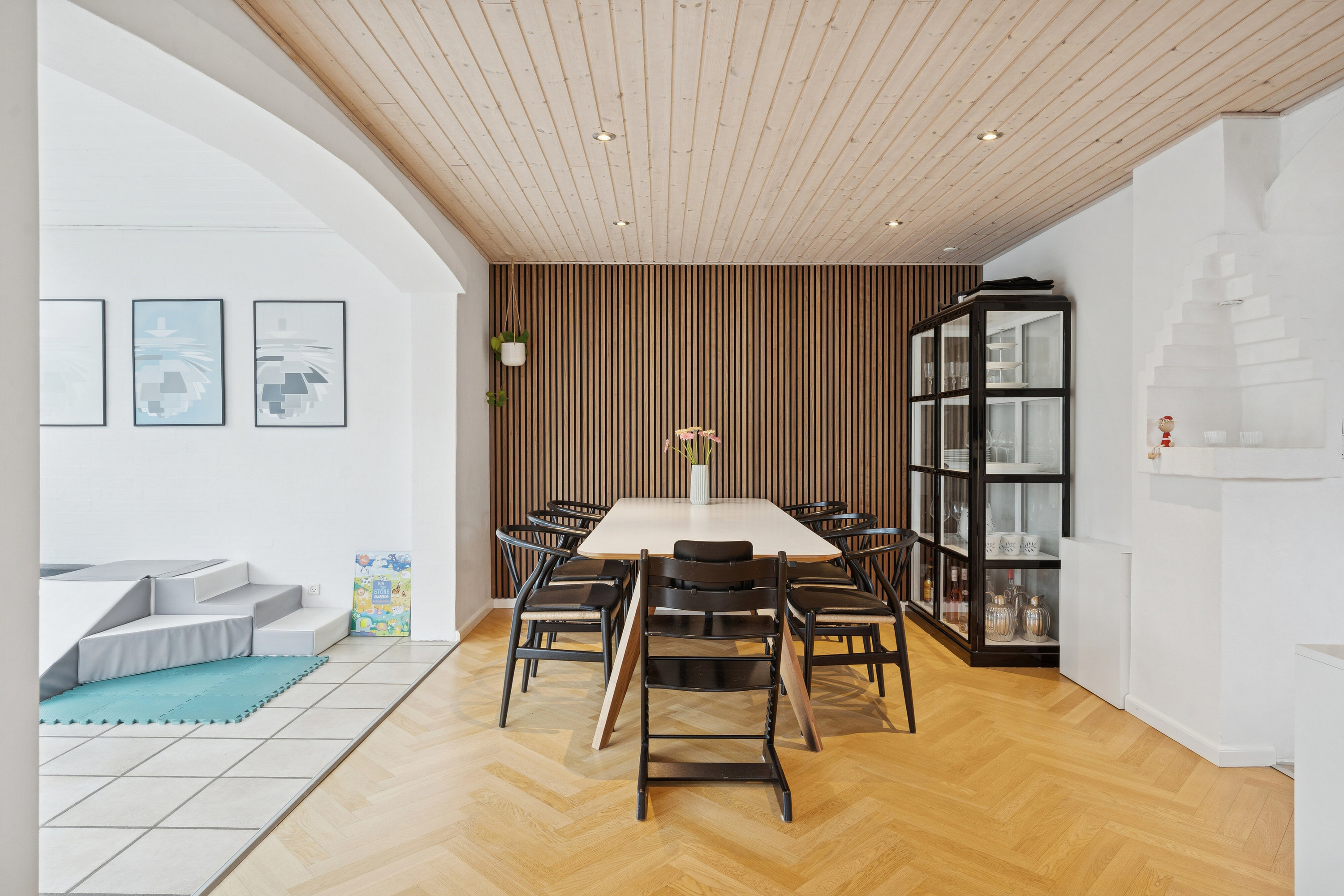 Miniaturebillede 1: spisestue. Billede af Sportoften 2B, Agedrup, 5320 Agedrup