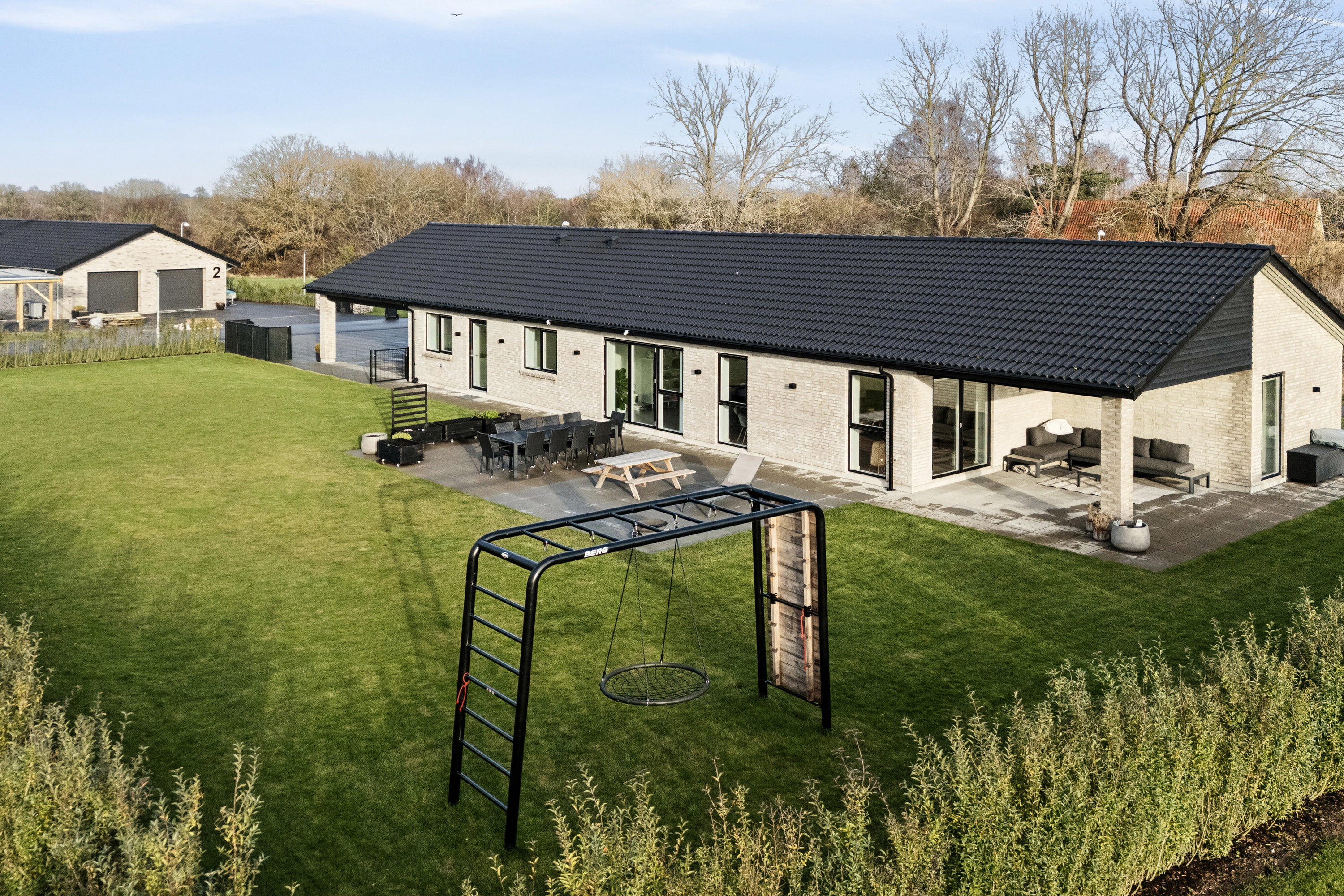 Fremhævet luftfoto billede i fuldskærmstilstand. Billede af Humle Bakke 1, 4390 Vipperød