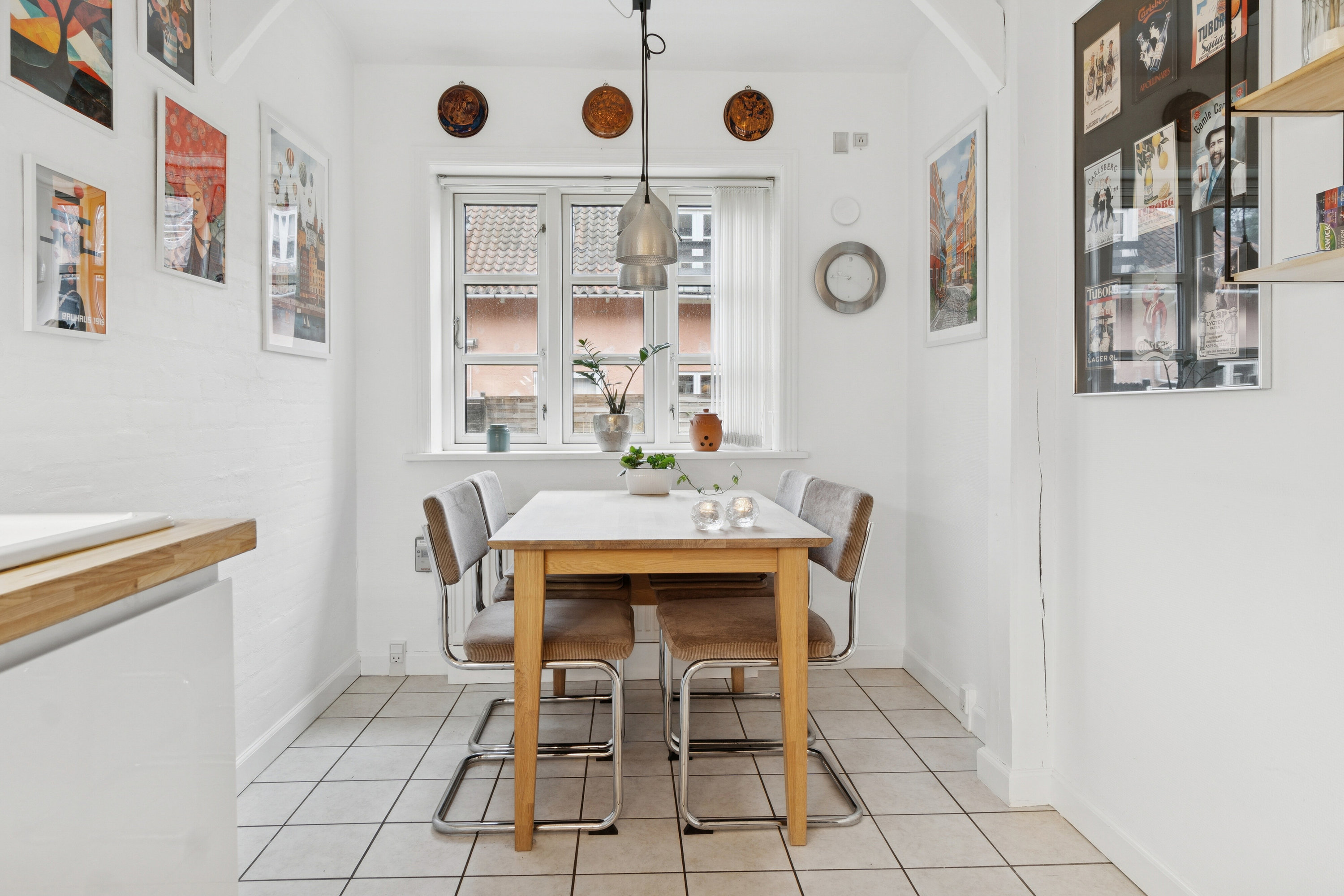 Fremhævet køkkenalrum billede i fuldskærmstilstand. Billede af Helsingevej 150K, Asserbo, 3300 Frederiksværk