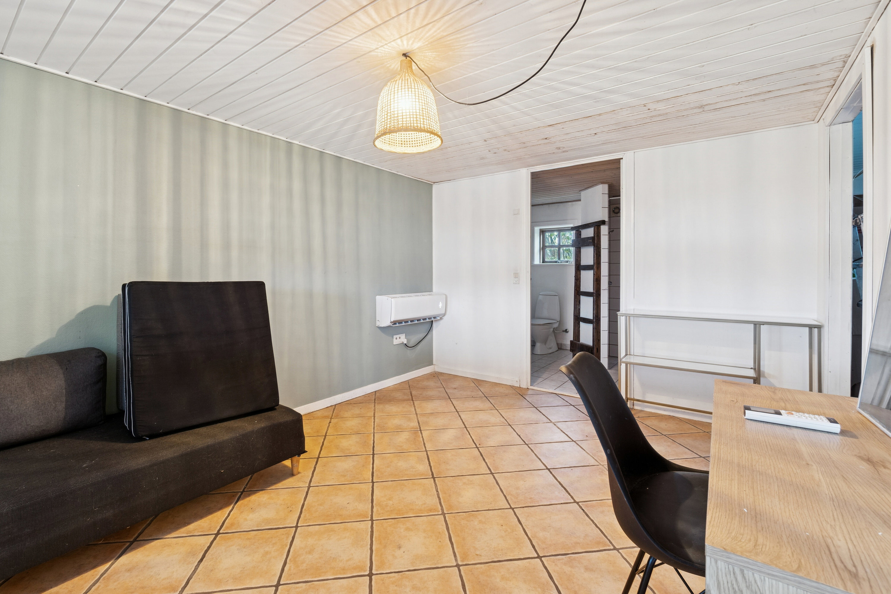 Fremhævet værelse billede i fuldskærmstilstand. Billede af Baneengen 13, Nylars, 3720 Aakirkeby