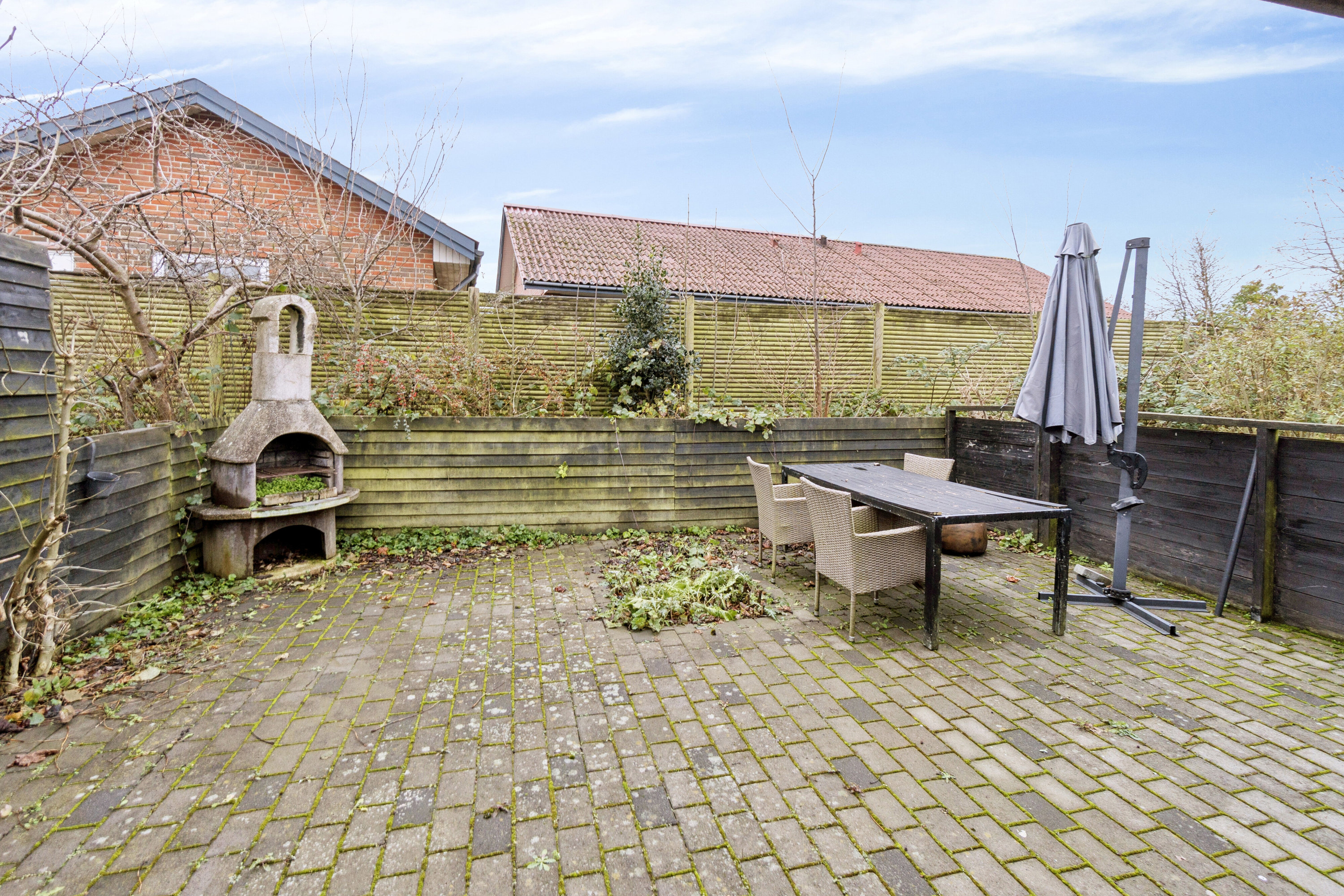 Fremhævet terrasse billede i fuldskærmstilstand. Billede af Baneengen 13, Nylars, 3720 Aakirkeby