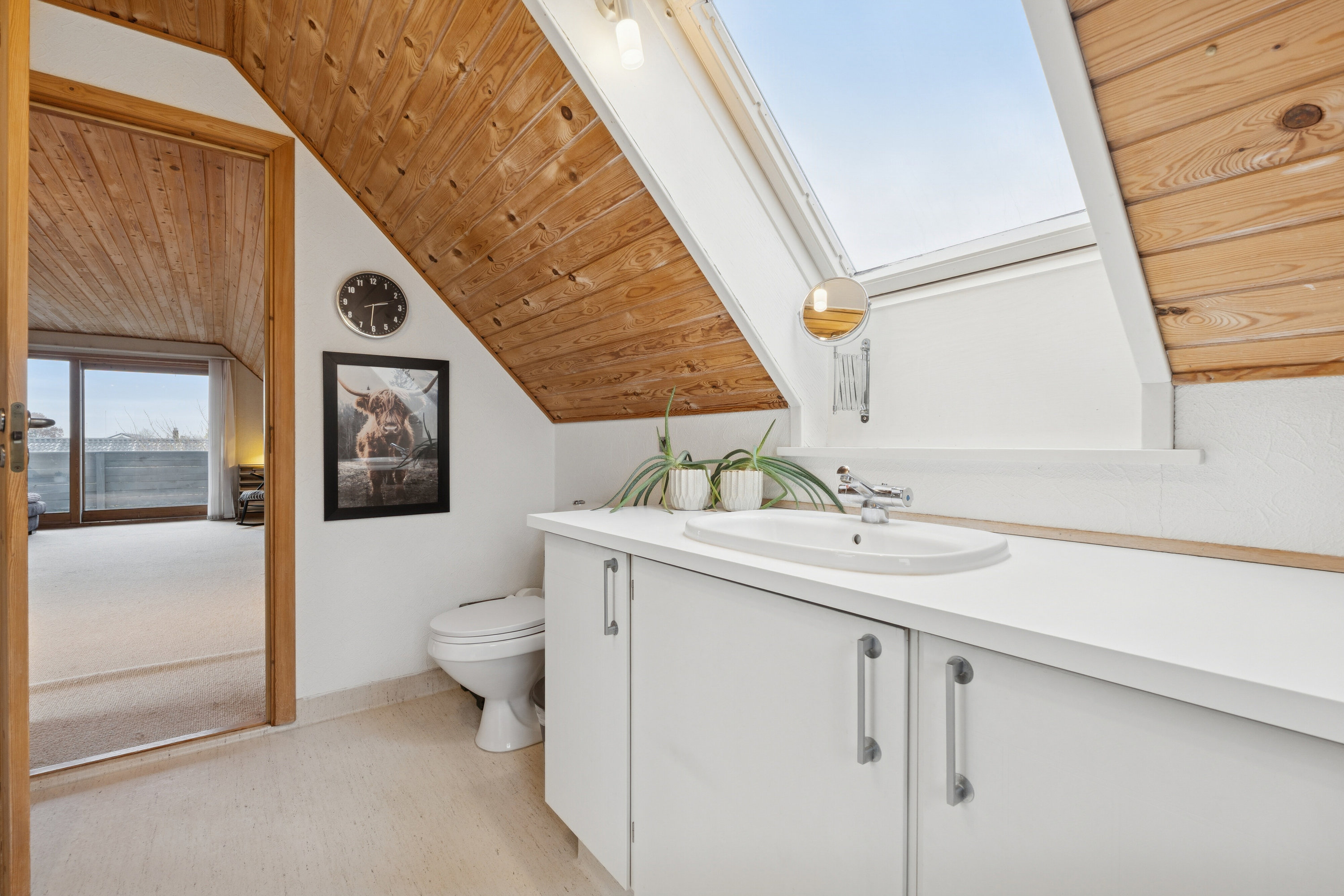 Fremhævet badeværelse billede i fuldskærmstilstand. Billede af Hedebyvej 3, 6330 Padborg