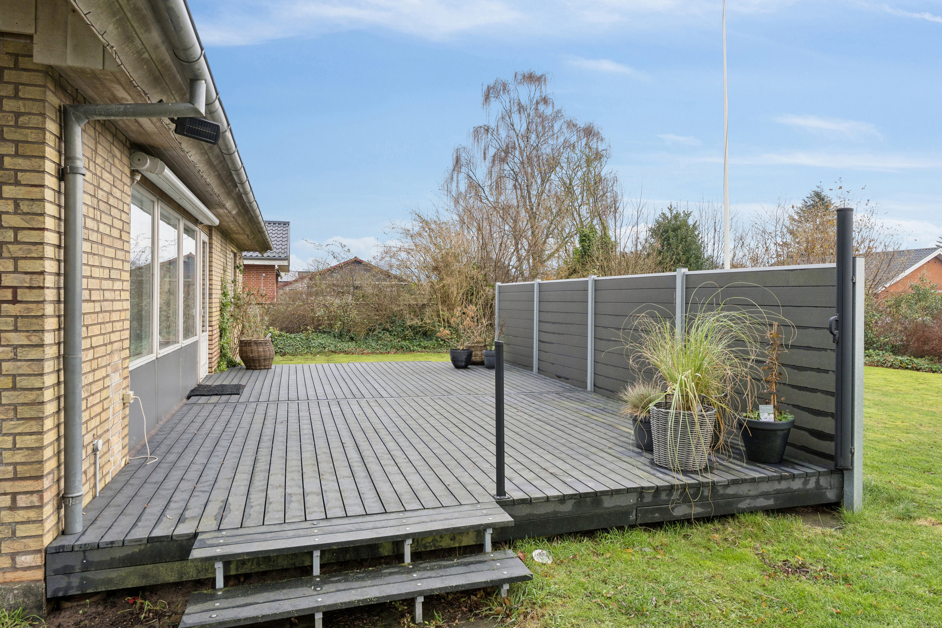 Fremhævet udendørs billede i fuldskærmstilstand. Billede af Hedebyvej 3, 6330 Padborg