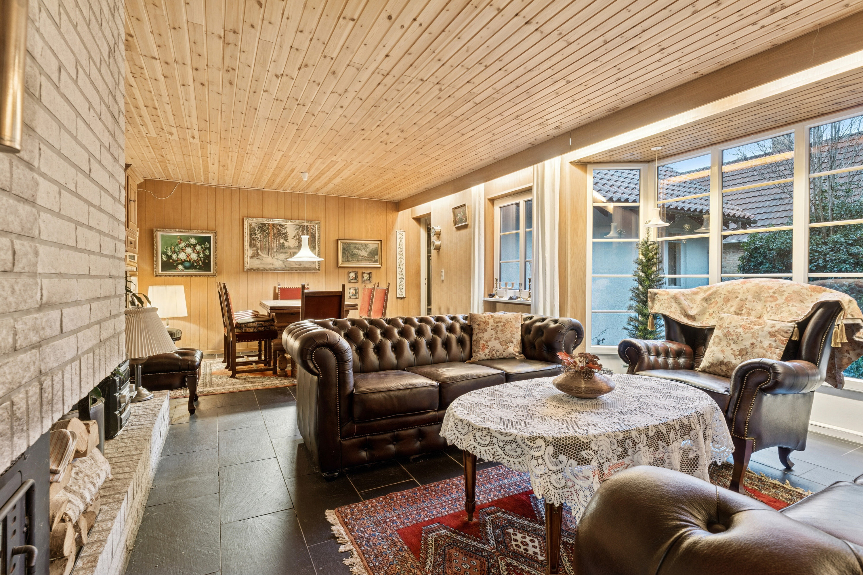 Fremhævet stue billede i fuldskærmstilstand. Billede af Frøslevvej 37, 6330 Padborg