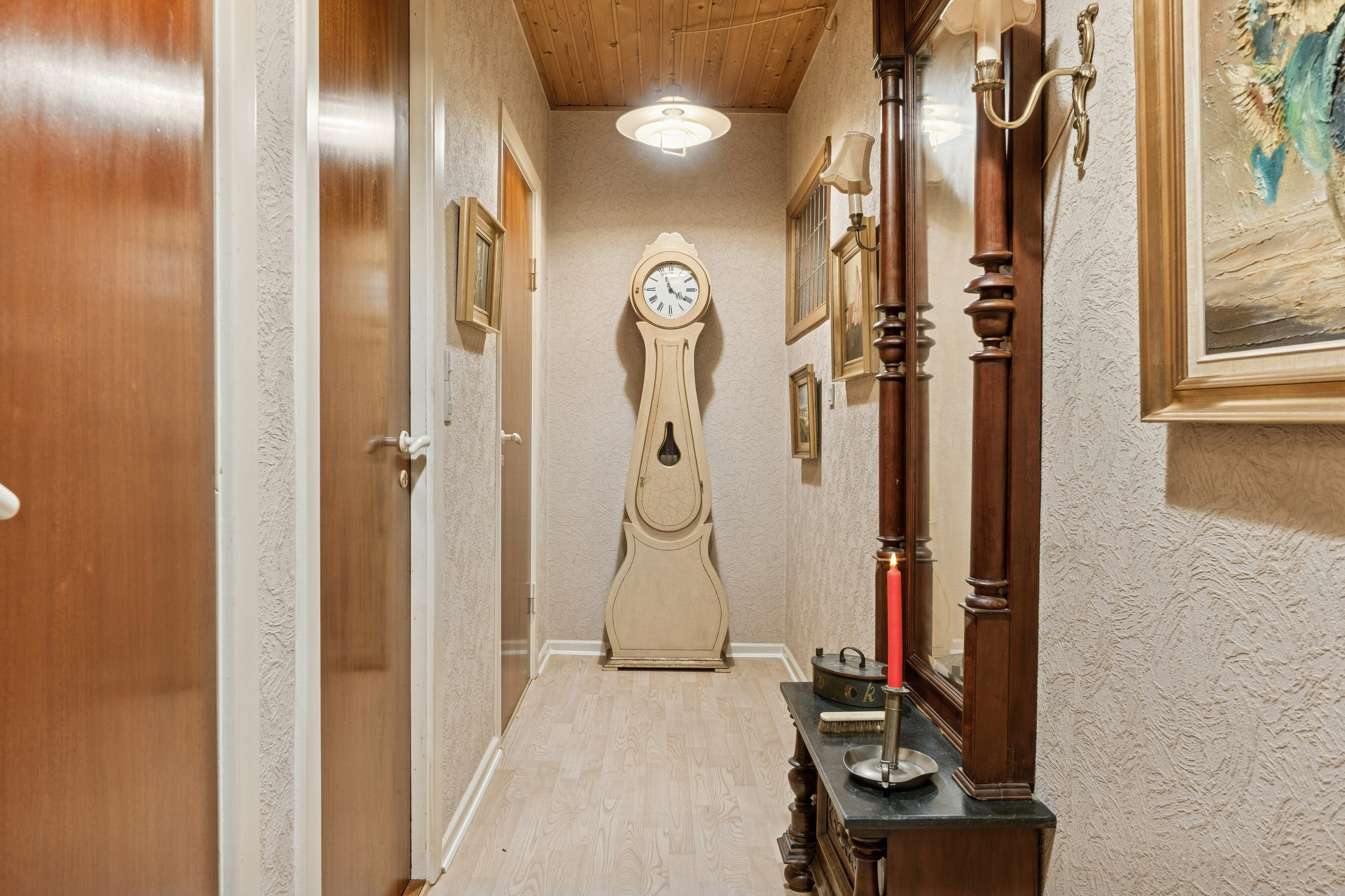 Fremhævet gang billede i fuldskærmstilstand. Billede af Frøslevvej 37, 6330 Padborg