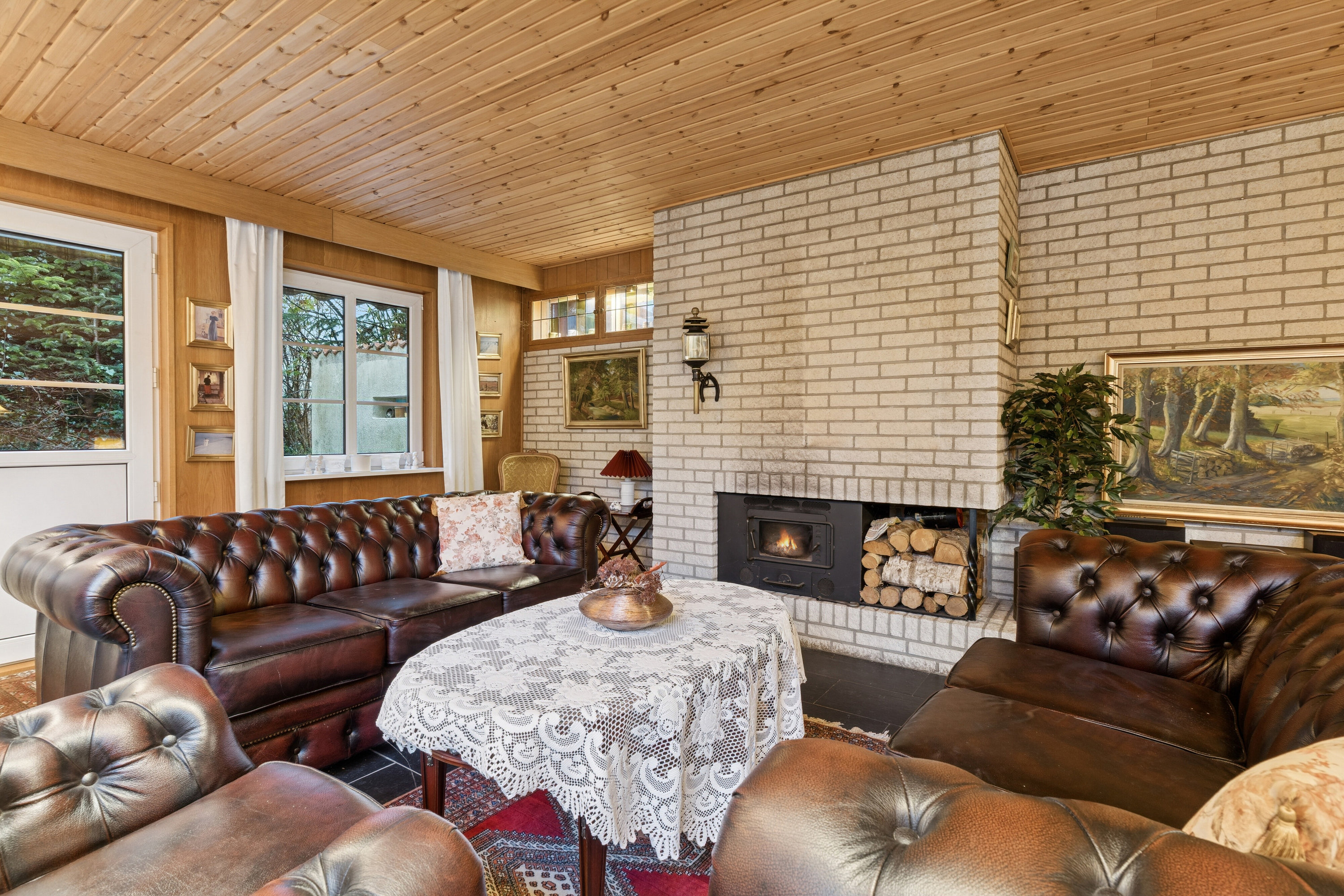 Fremhævet stue billede i fuldskærmstilstand. Billede af Frøslevvej 37, 6330 Padborg