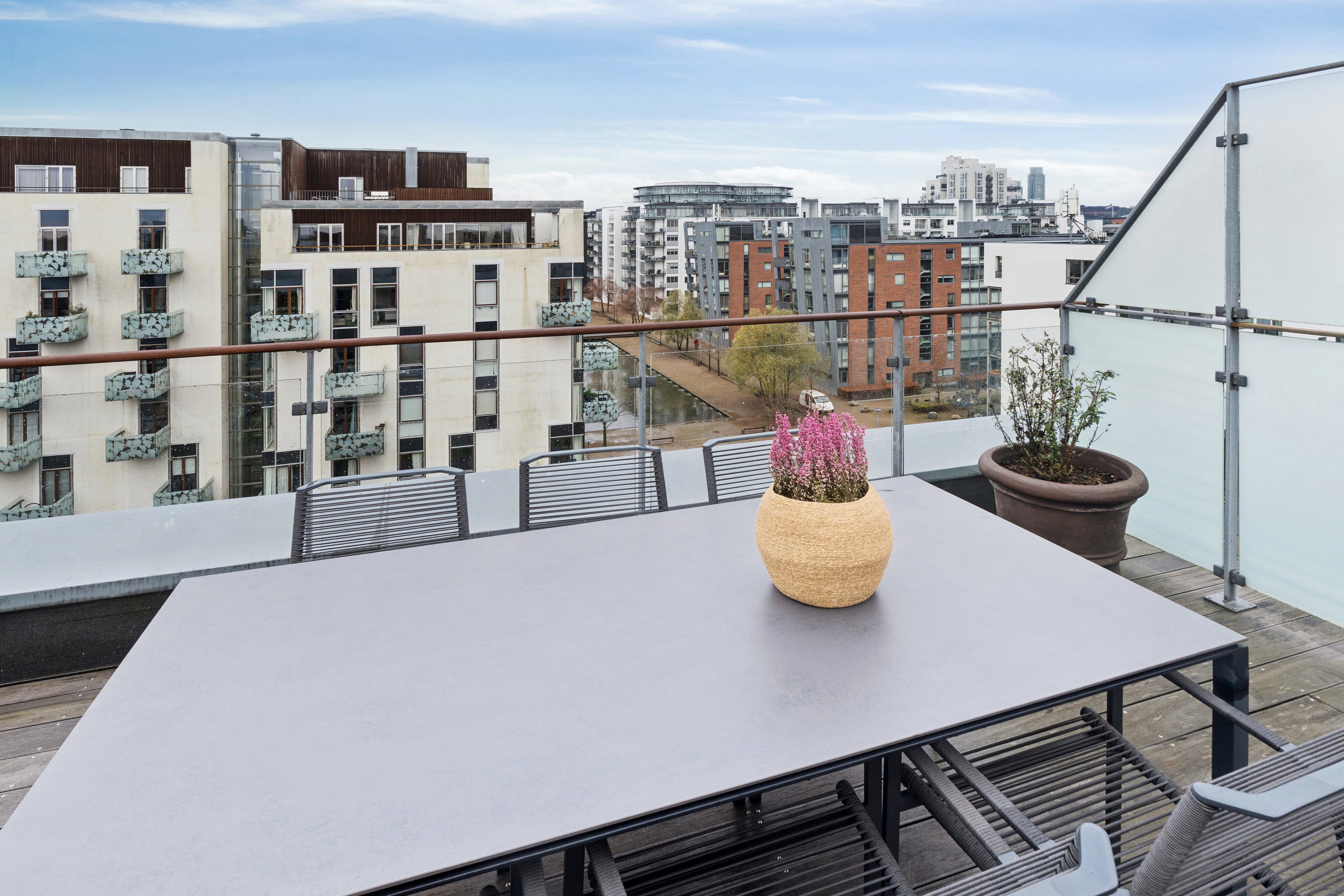 Fremhævet tagterrasse billede i fuldskærmstilstand. Billede af Artillerivej 114, 5., 2300 København S