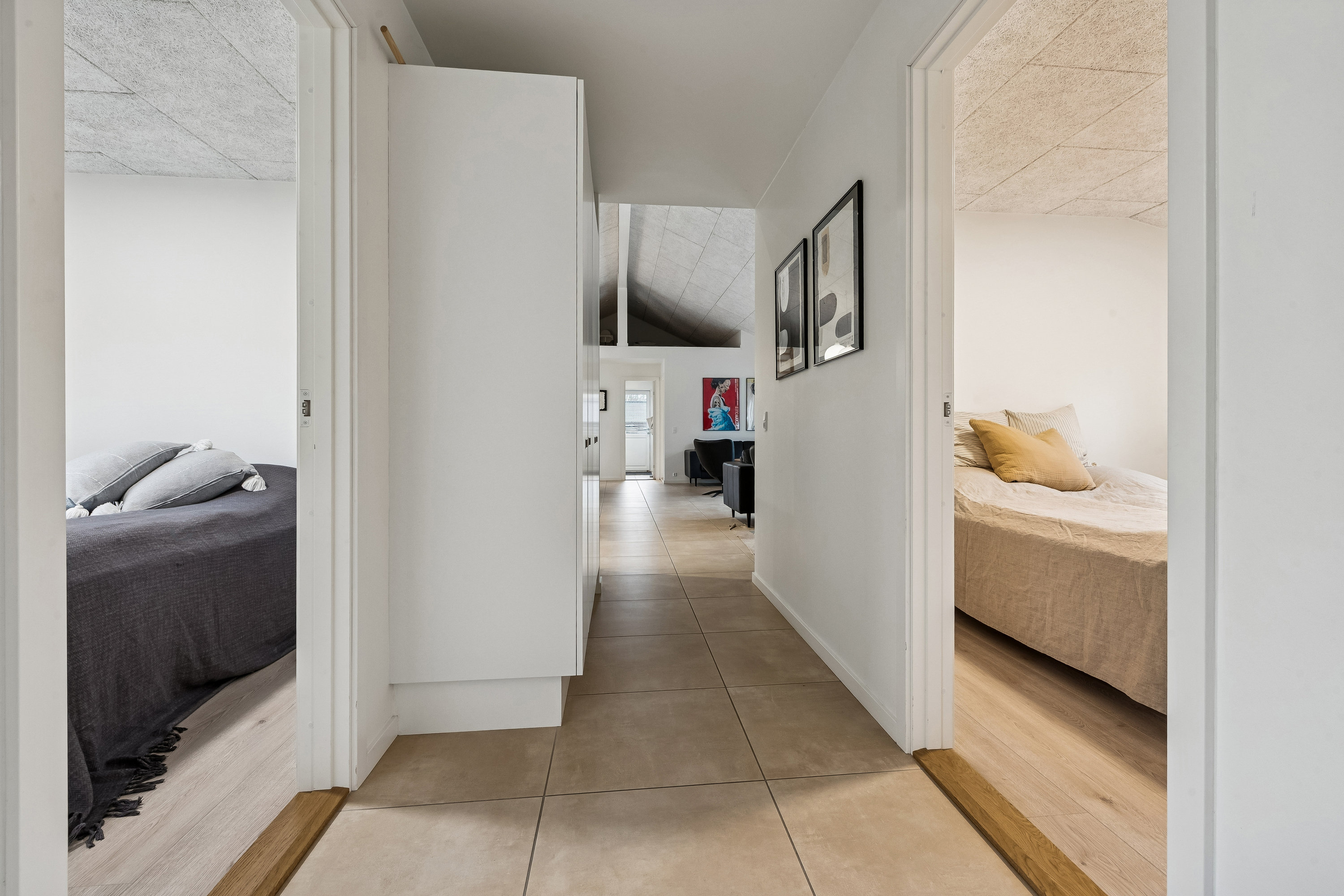 Fremhævet gang billede i fuldskærmstilstand. Billede af Steenkile-Åsen 5, Udsholt, 3230 Græsted