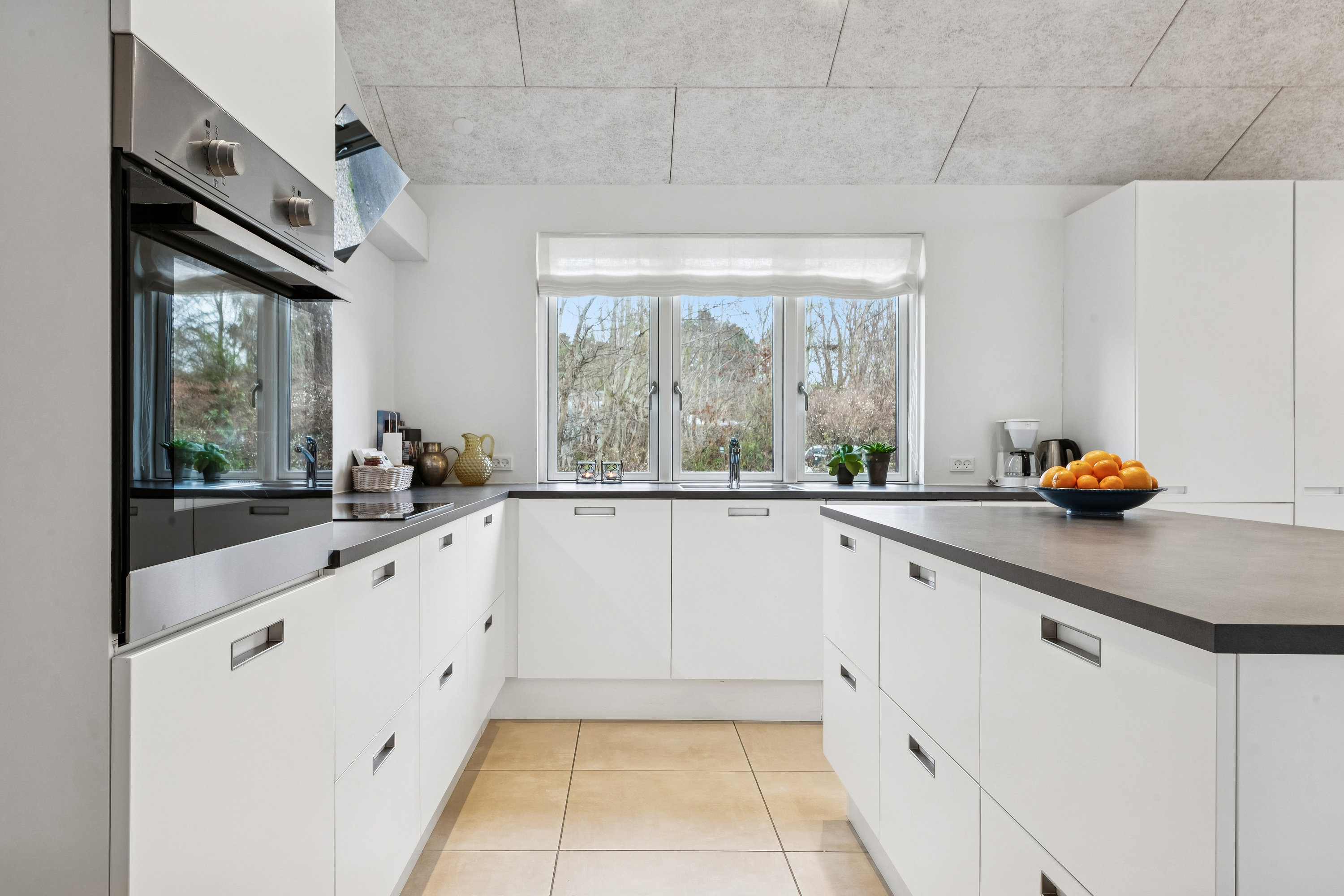 Fremhævet køkken billede i fuldskærmstilstand. Billede af Steenkile-Åsen 5, Udsholt, 3230 Græsted