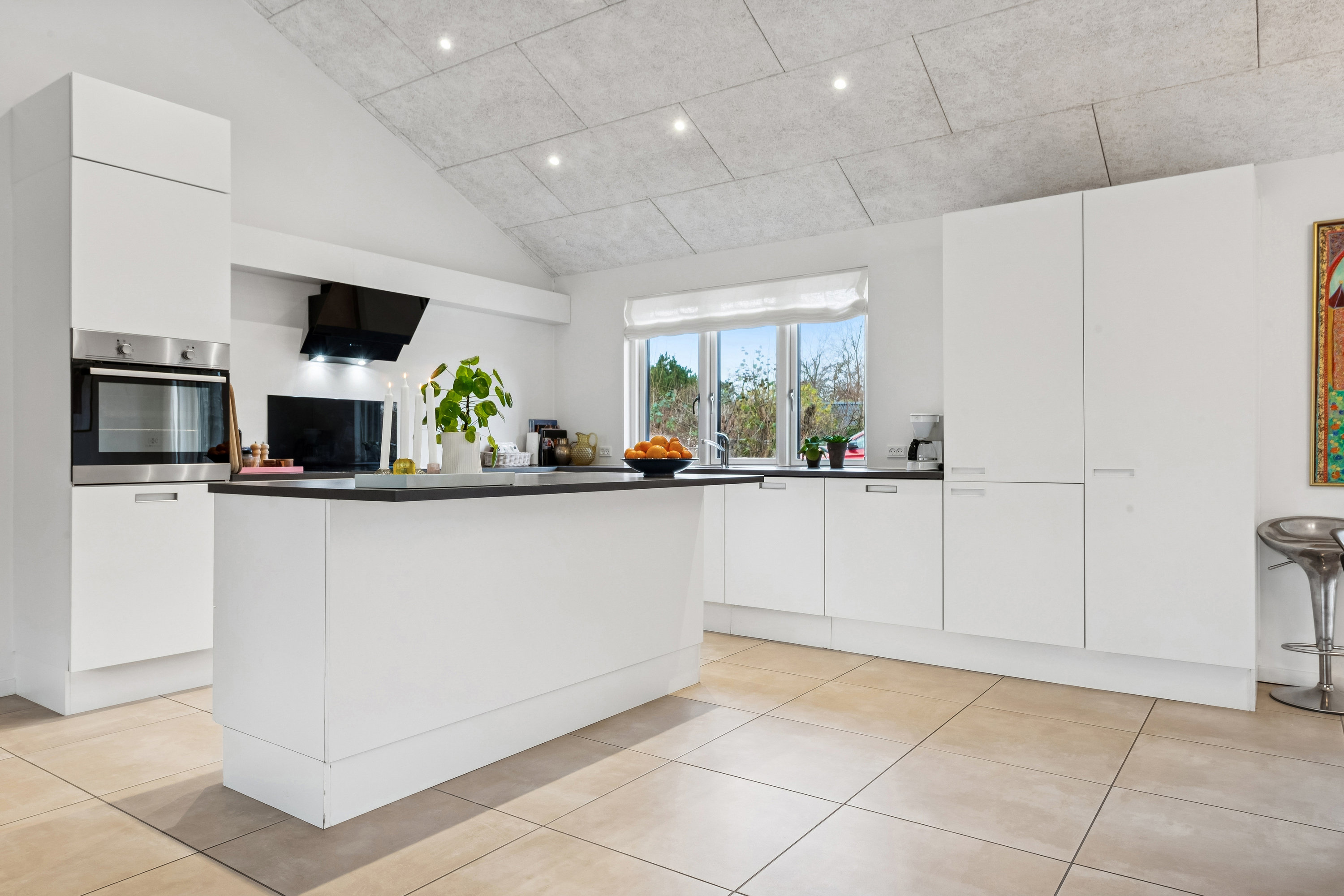 Fremhævet køkken billede i fuldskærmstilstand. Billede af Steenkile-Åsen 5, Udsholt, 3230 Græsted