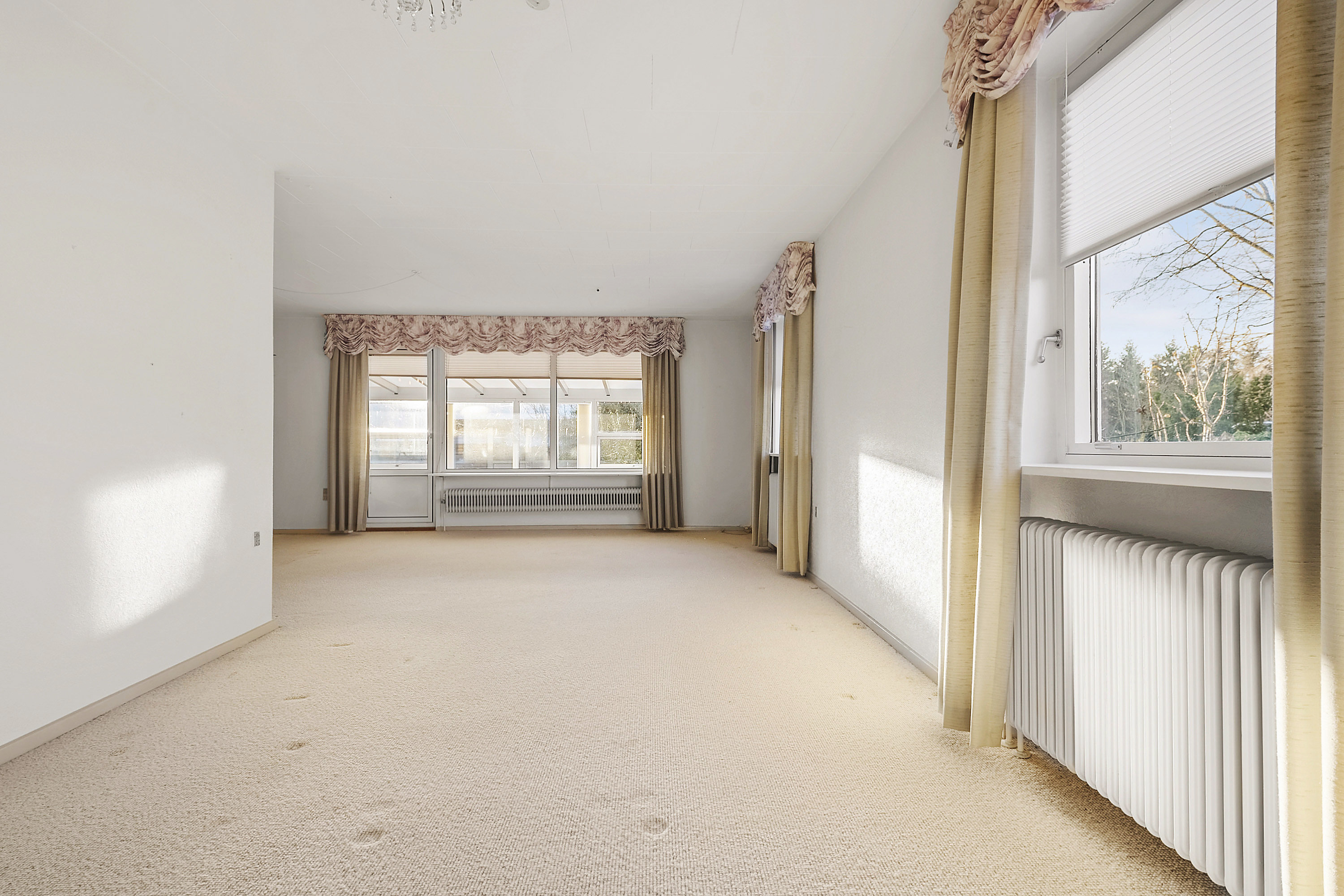 Fremhævet stue billede i fuldskærmstilstand. Billede af Munkekæret 12, Bjergby, 9800 Hjørring