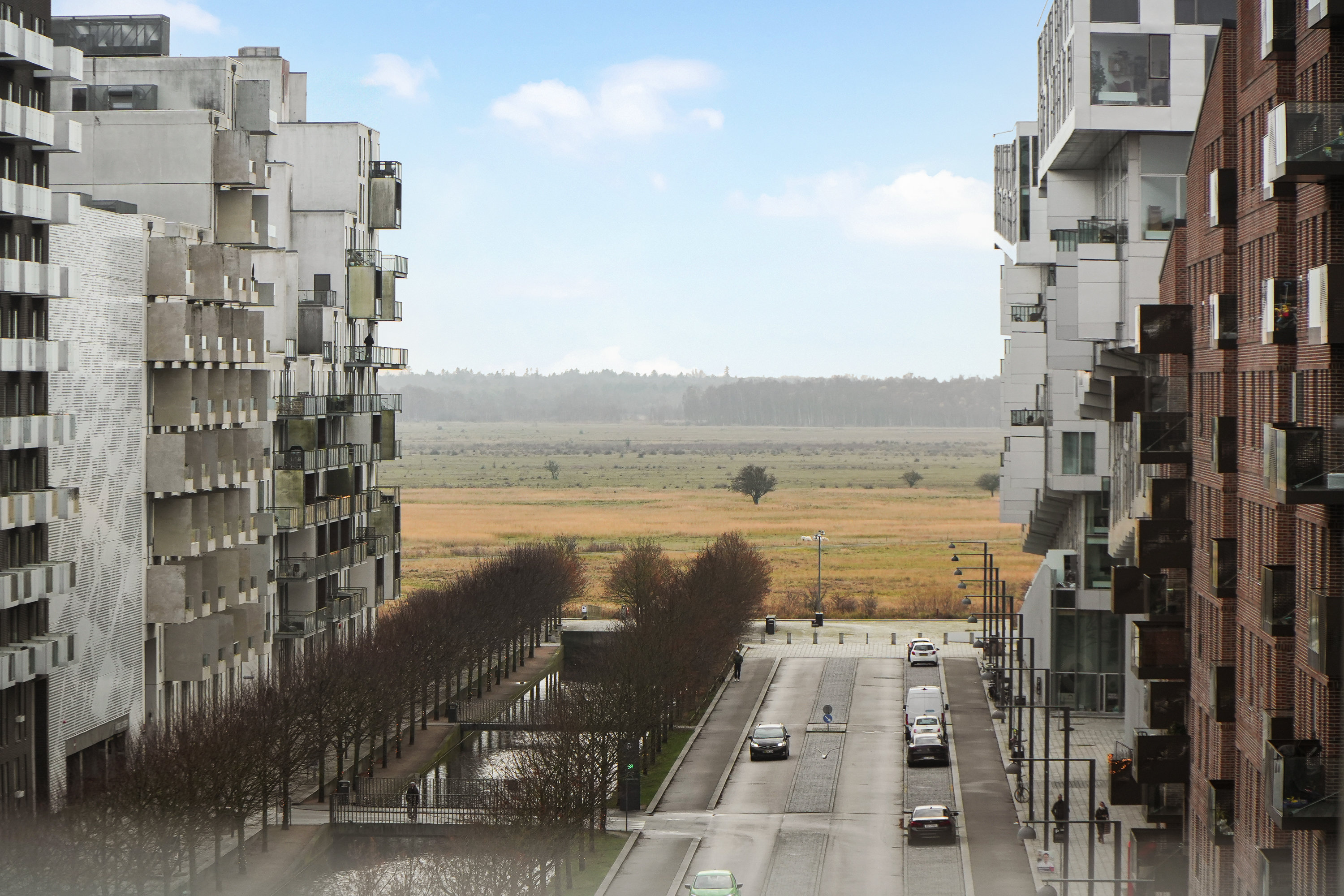 Fremhævet andet billede i fuldskærmstilstand. Billede af Robert Jacobsens Vej 40B, 5. th., 2300 København S