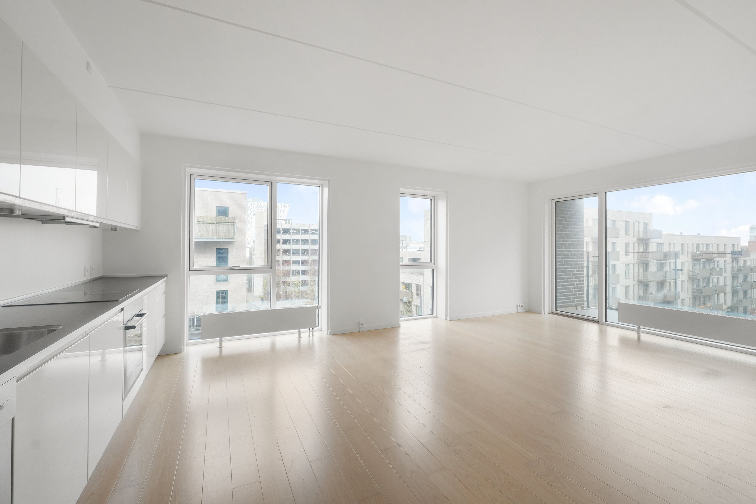 Fremhævet andet billede i fuldskærmstilstand. Billede af C.F. Møllers Allé 2D, 4. tv., 2300 København S