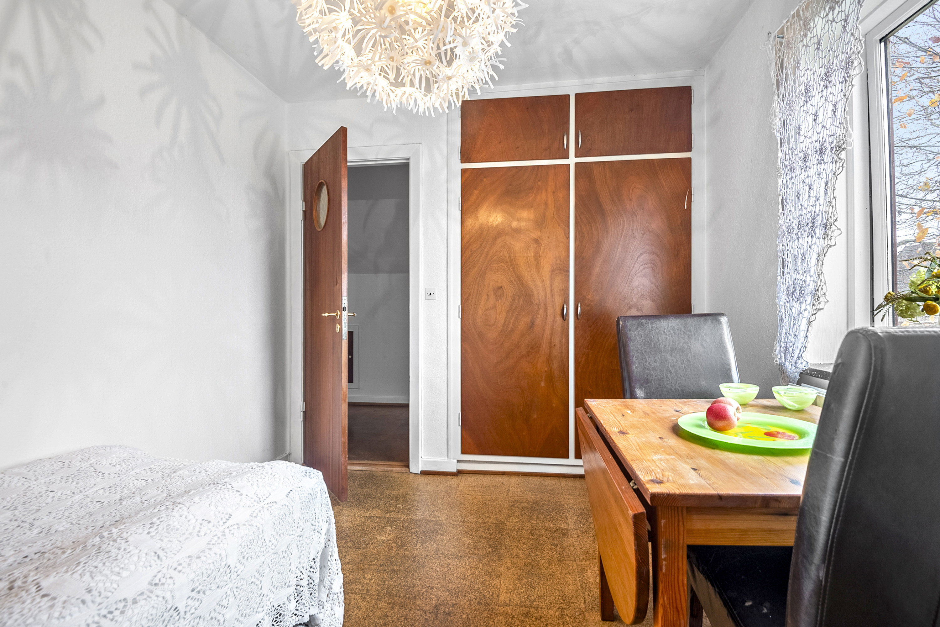 Fremhævet soveværelse billede i fuldskærmstilstand. Billede af Hasselvej 8, 6705 Esbjerg Ø