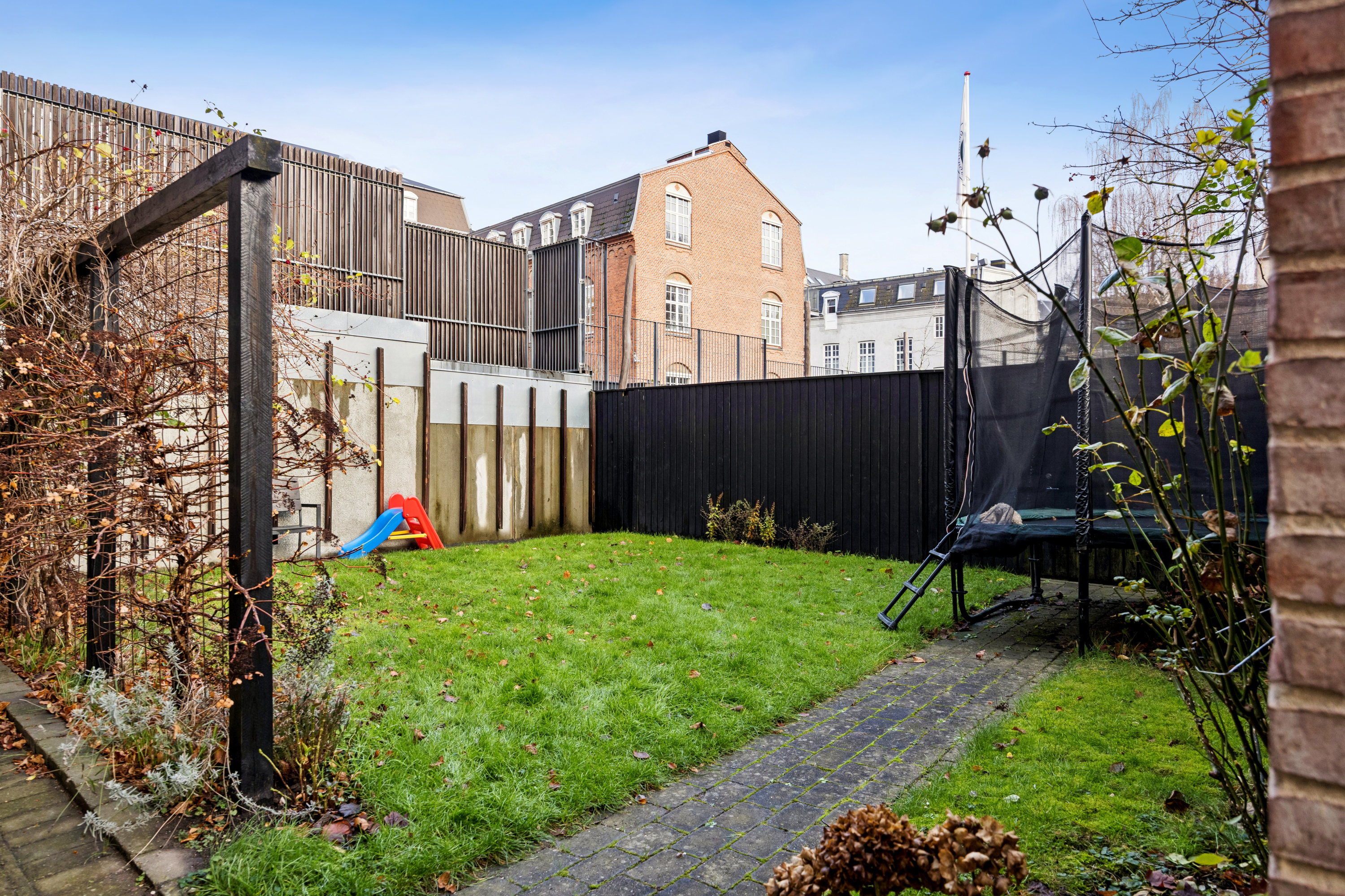 Fremhævet have billede i fuldskærmstilstand. Billede af Henrik Steffens Vej 6, st.. th., 1866 Frederiksberg C