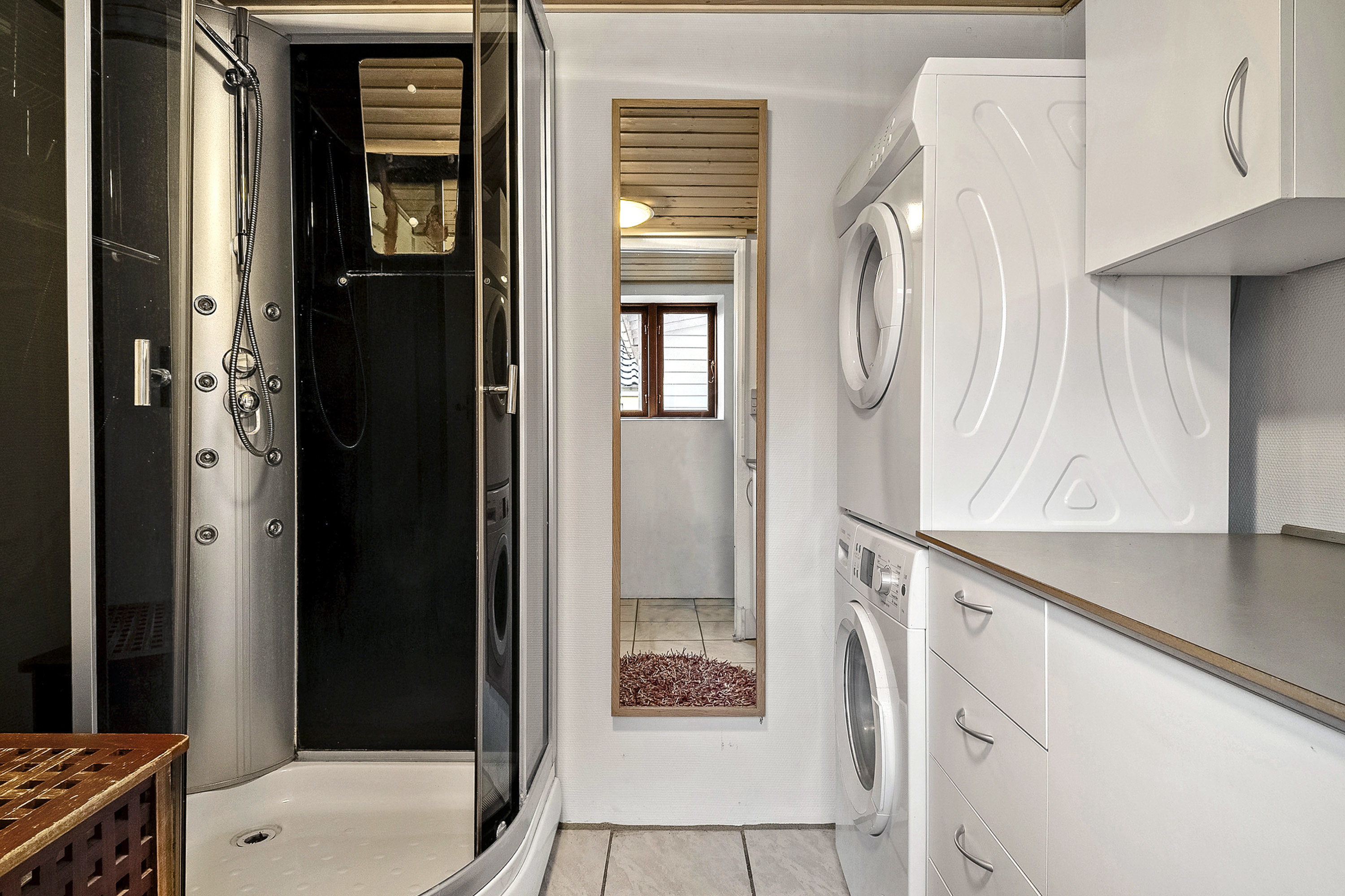 Fremhævet badeværelse billede i fuldskærmstilstand. Billede af Bjerrevej 374, Gramrode, 7130 Juelsminde