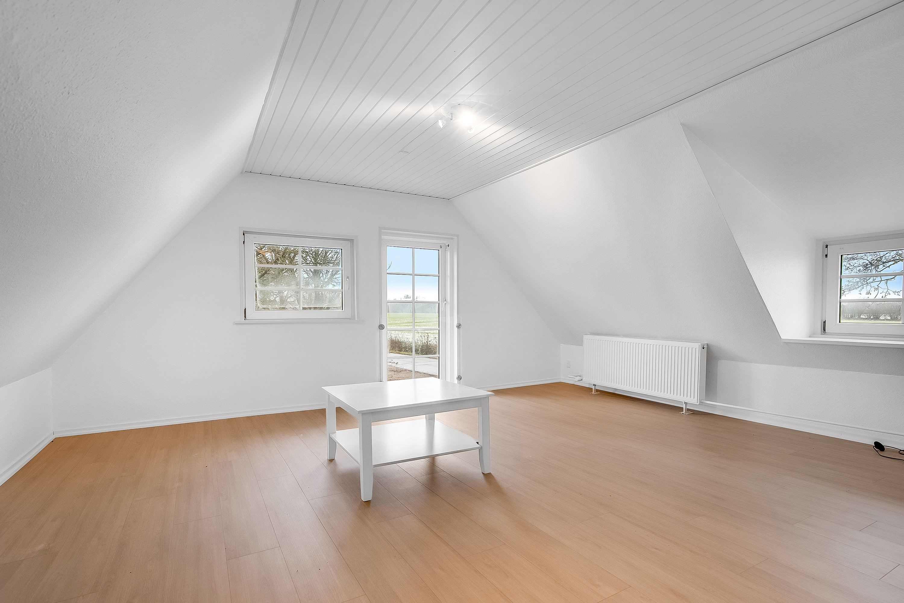 Fremhævet stue billede i fuldskærmstilstand. Billede af Skomagergade 30, 6093 Sjølund