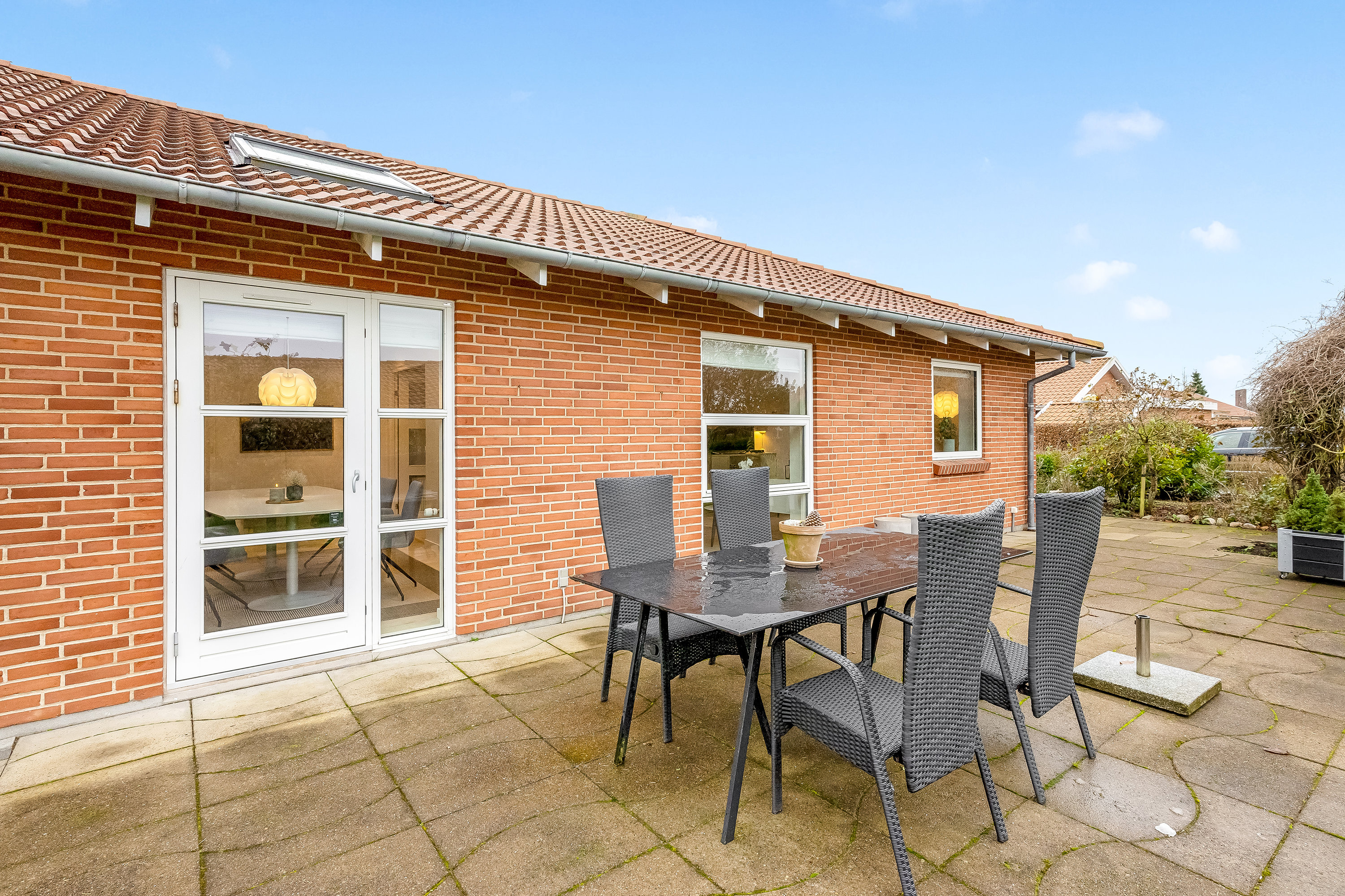 Fremhævet terrasse billede i fuldskærmstilstand. Billede af Webersvej 51, 7500 Holstebro