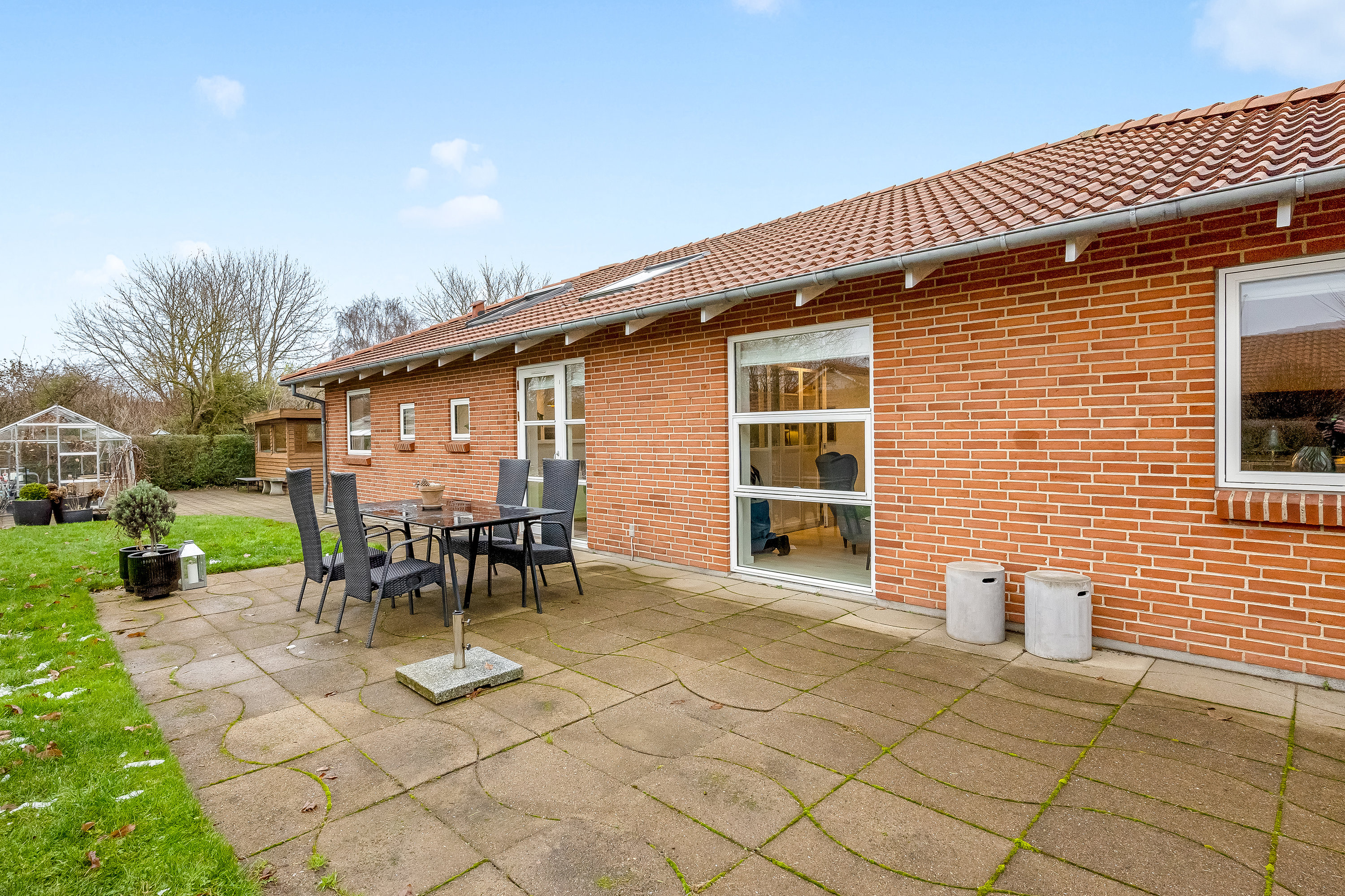 Fremhævet terrasse billede i fuldskærmstilstand. Billede af Webersvej 51, 7500 Holstebro