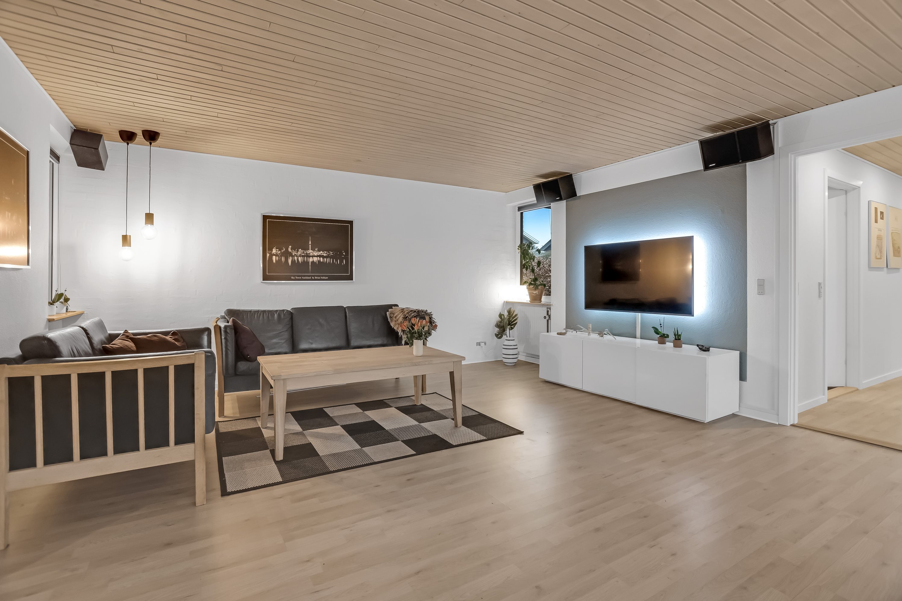 Fremhævet stue billede i fuldskærmstilstand. Billede af Birkebakken 5, Vridsted, 7800 Skive