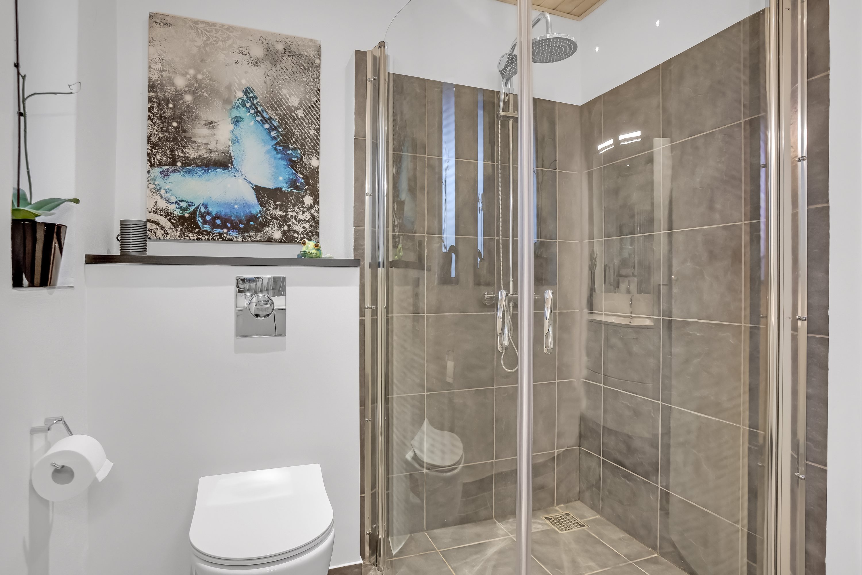 Fremhævet badeværelse billede i fuldskærmstilstand. Billede af Birkebakken 5, Vridsted, 7800 Skive