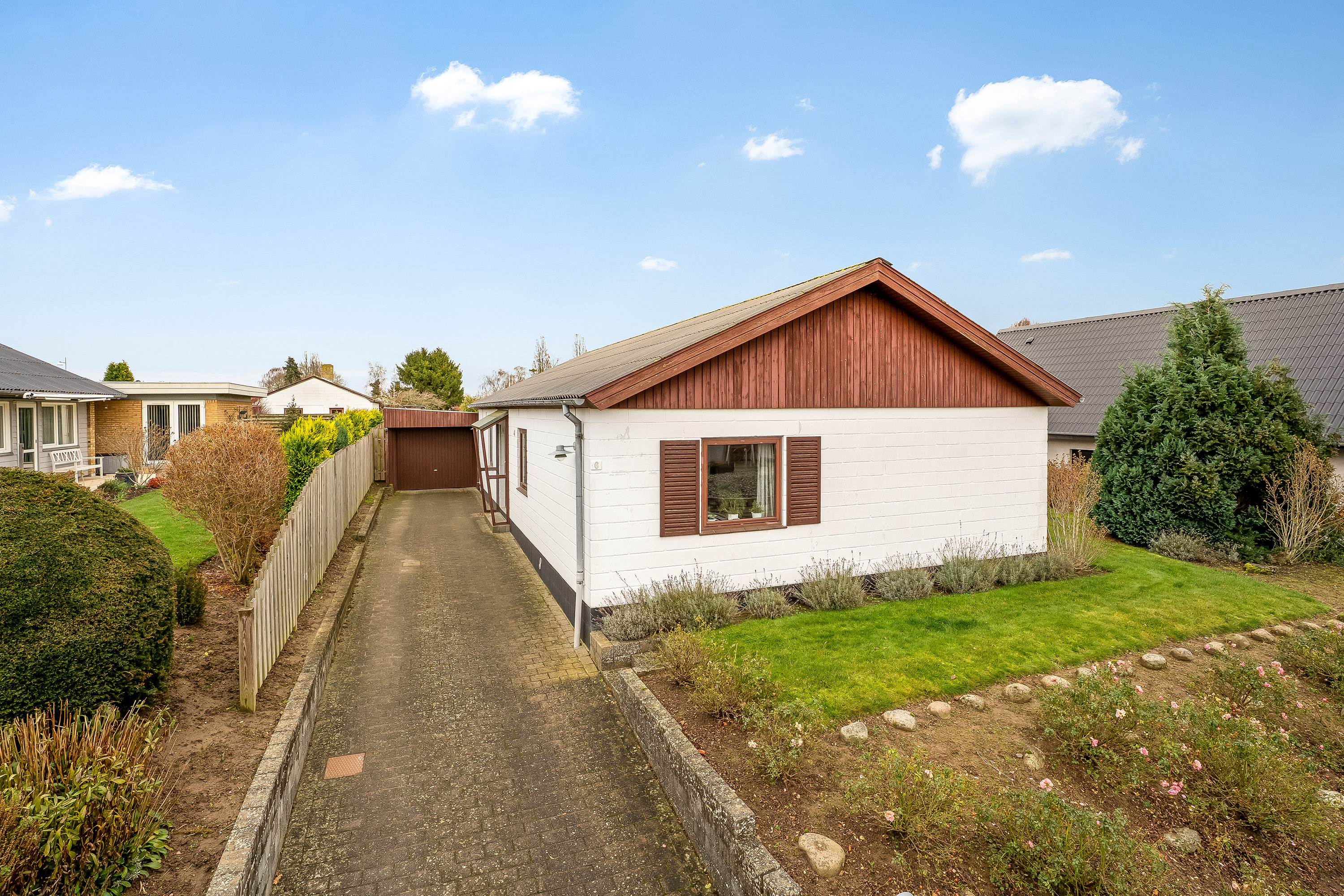 Fremhævet mastefoto billede i fuldskærmstilstand. Billede af Boisens Vej 6, 4930 Maribo