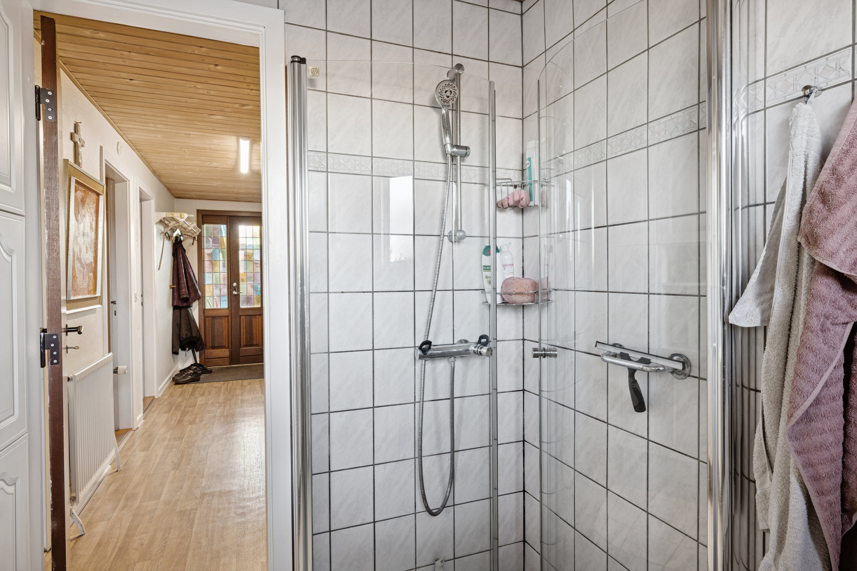 Fremhævet badeværelse billede i fuldskærmstilstand. Billede af Havremarken 3, Daugbjerg, 8800 Viborg