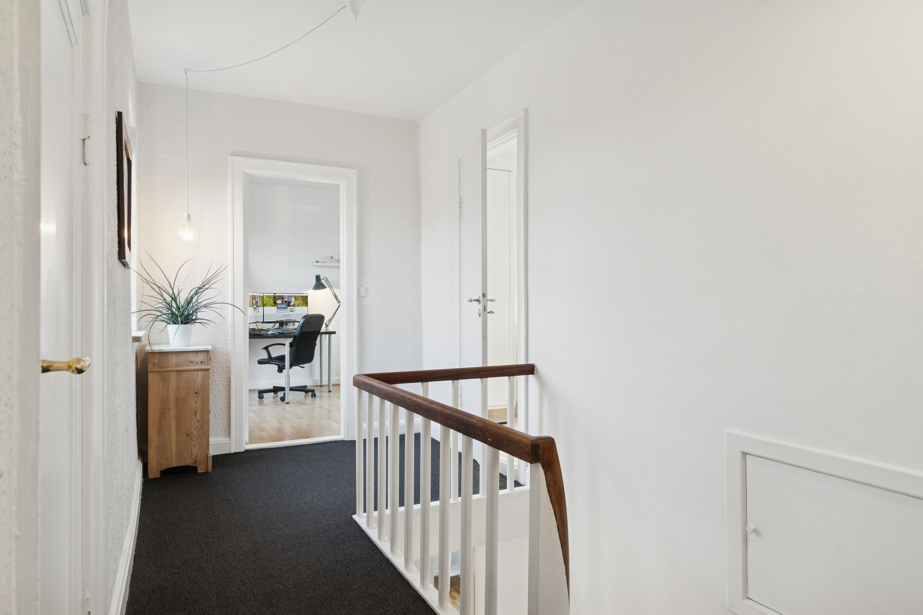 Fremhævet gang billede i fuldskærmstilstand. Billede af Rolighedsvej 18, 4200 Slagelse