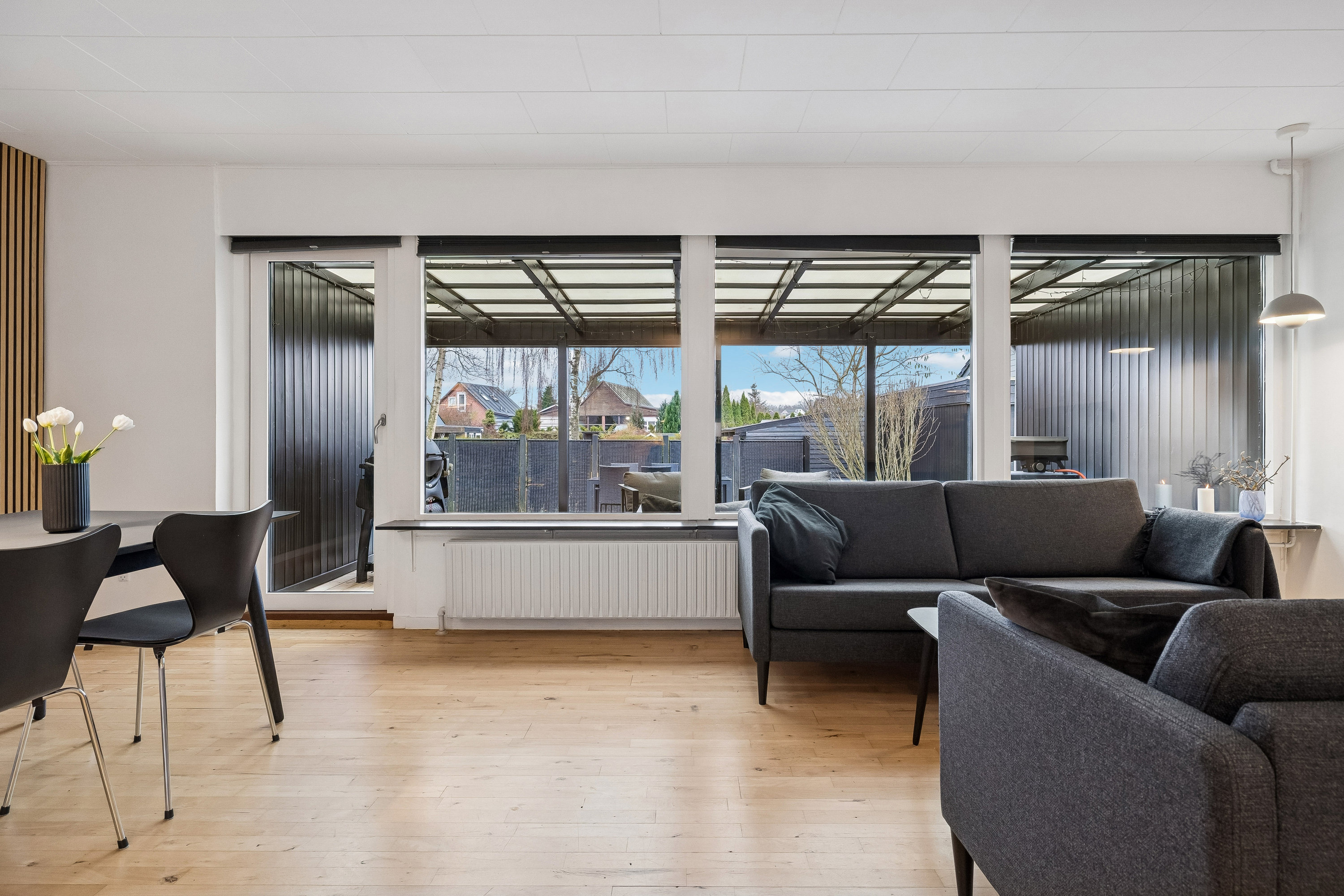 Fremhævet stue billede i fuldskærmstilstand. Billede af Gærdet 1, Vrold, 8660 Skanderborg