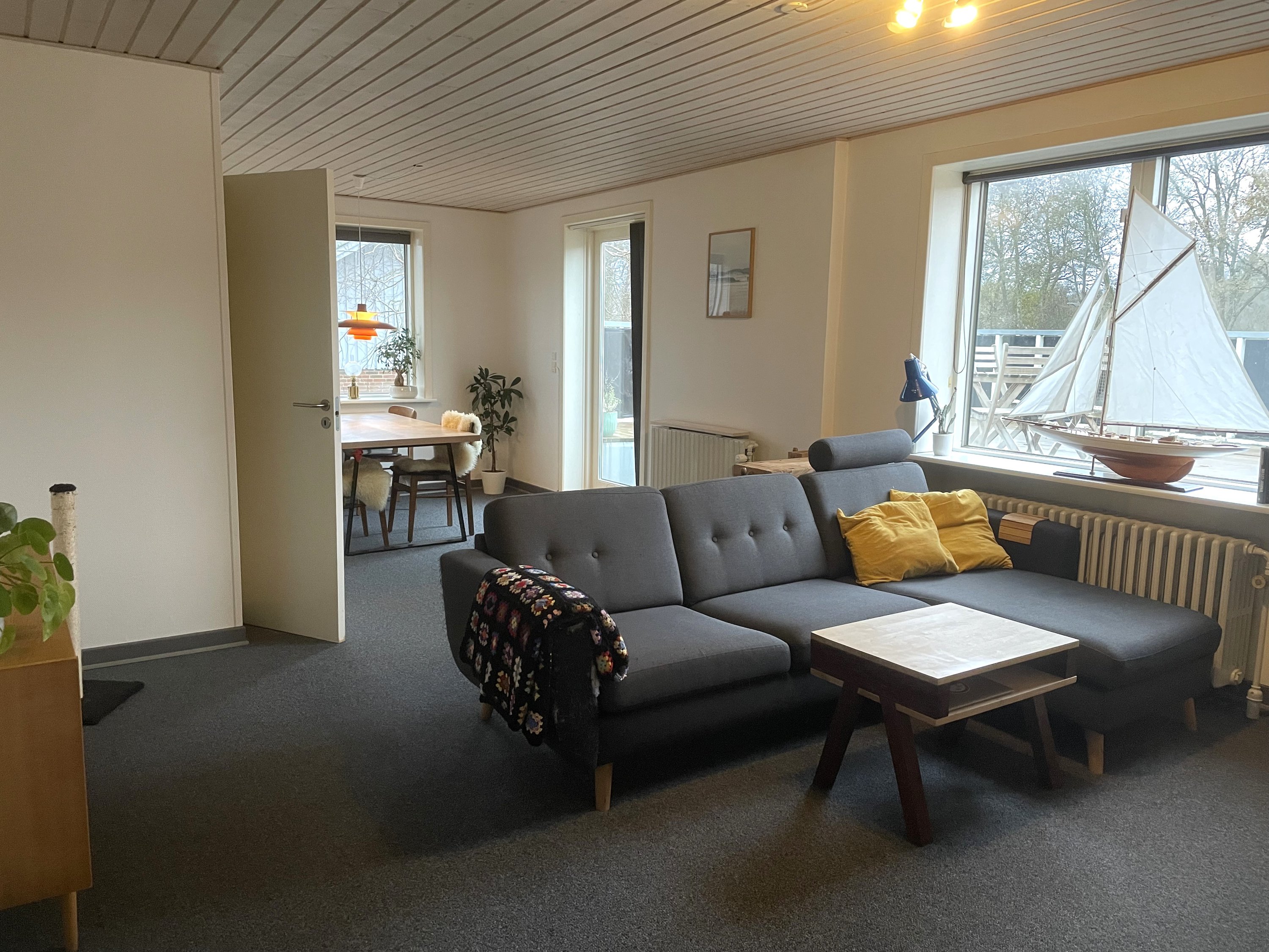 Fremhævet  billede i fuldskærmstilstand. Billede af Byskellet 3, Rindum, 6950 Ringkøbing