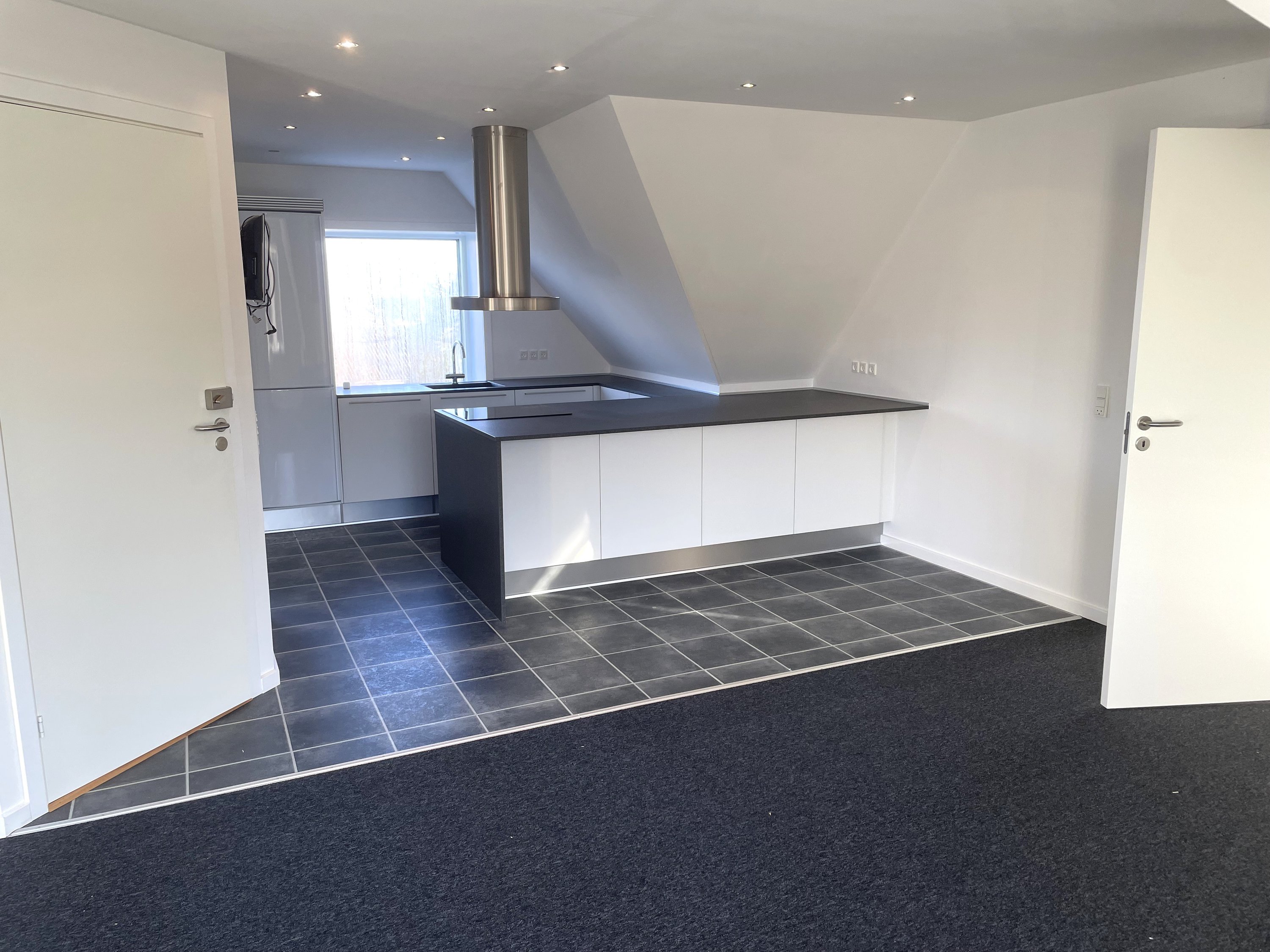 Fremhævet  billede i fuldskærmstilstand. Billede af Byskellet 3, Rindum, 6950 Ringkøbing