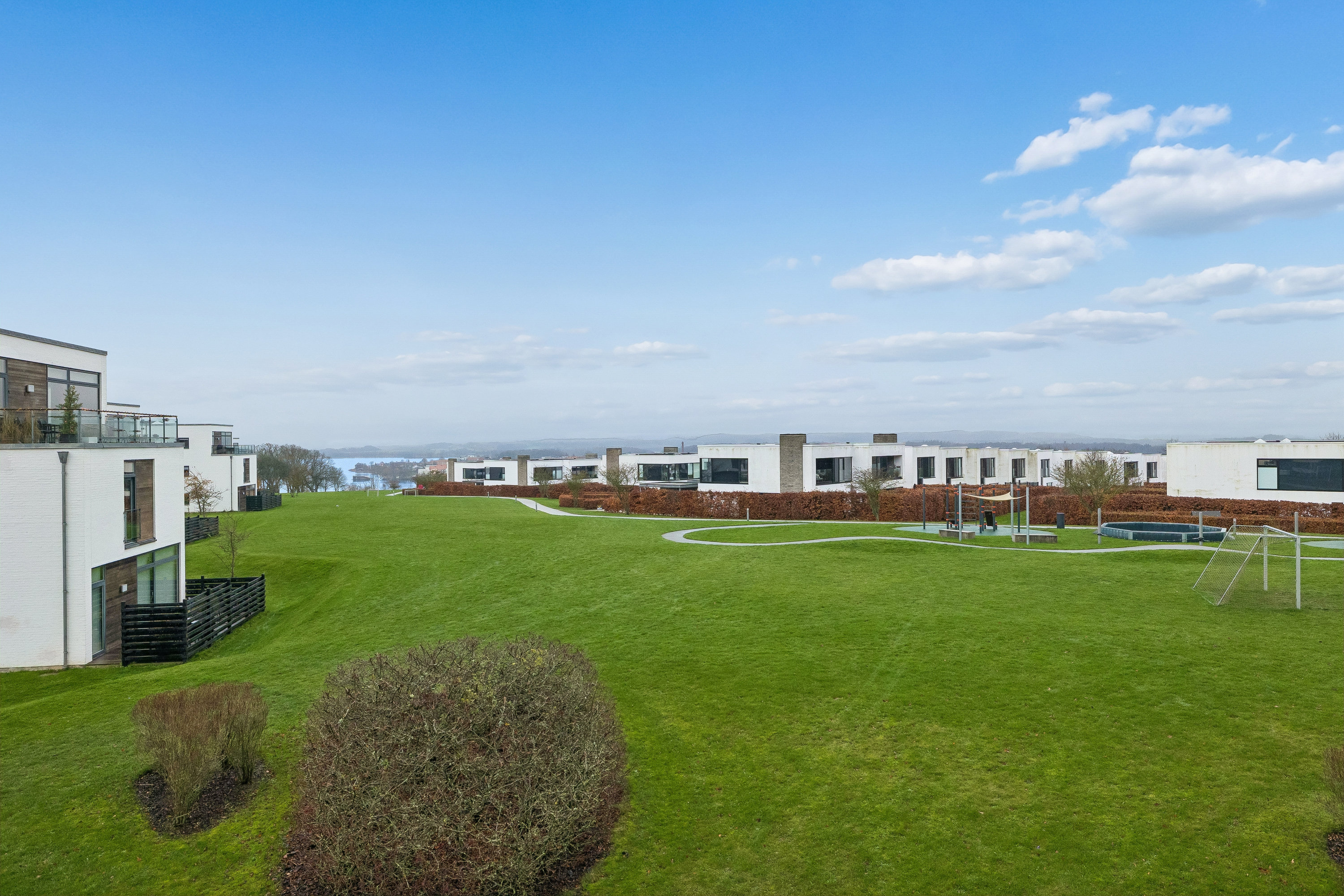 Fremhævet område billede i fuldskærmstilstand. Billede af Kongefolden 2, 1. mf., Skanderborg Bakker, 8660 Skanderborg