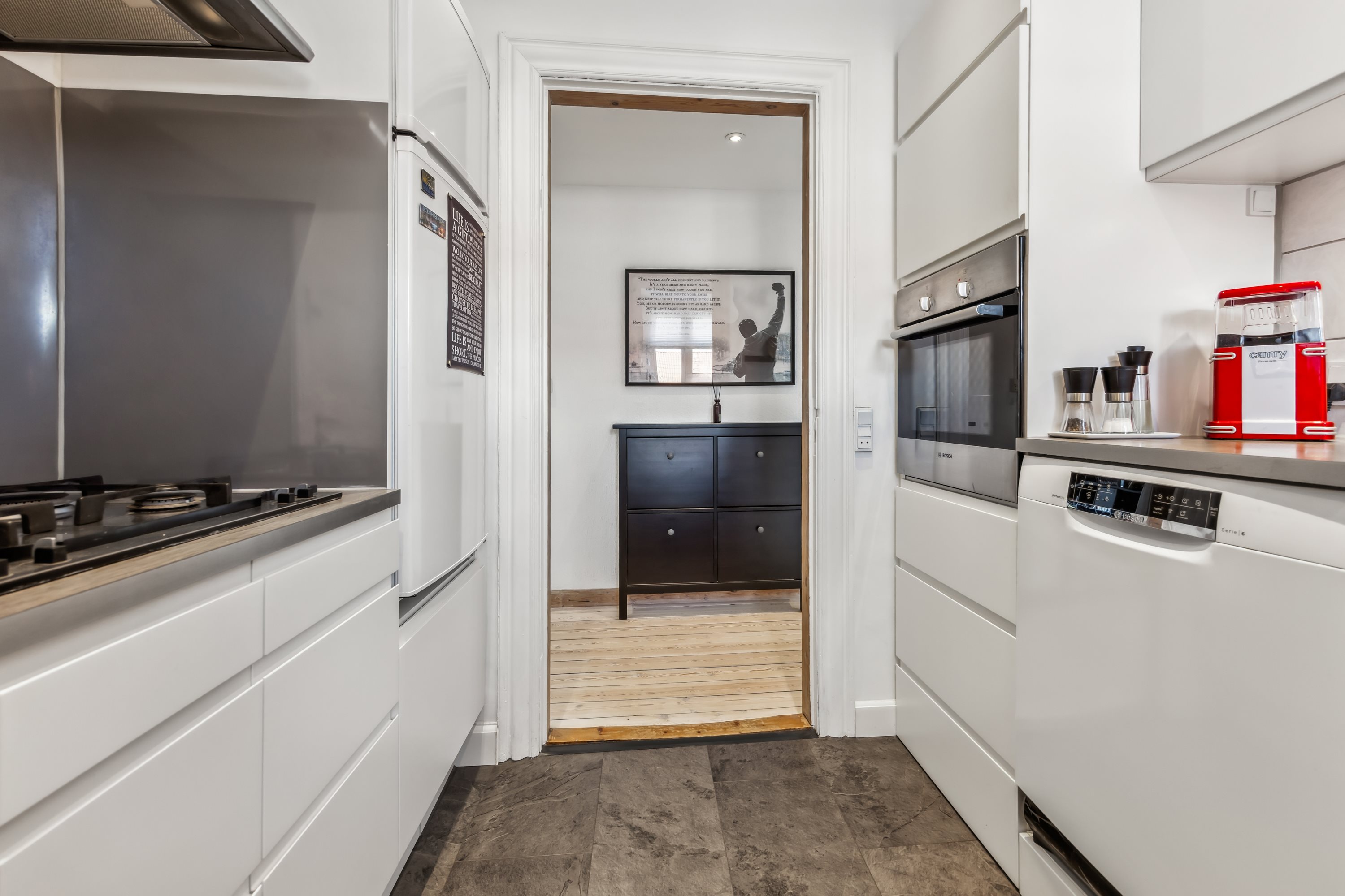 Fremhævet køkken billede i fuldskærmstilstand. Billede af Falstersgade 25, 2. tv., 9000 Aalborg