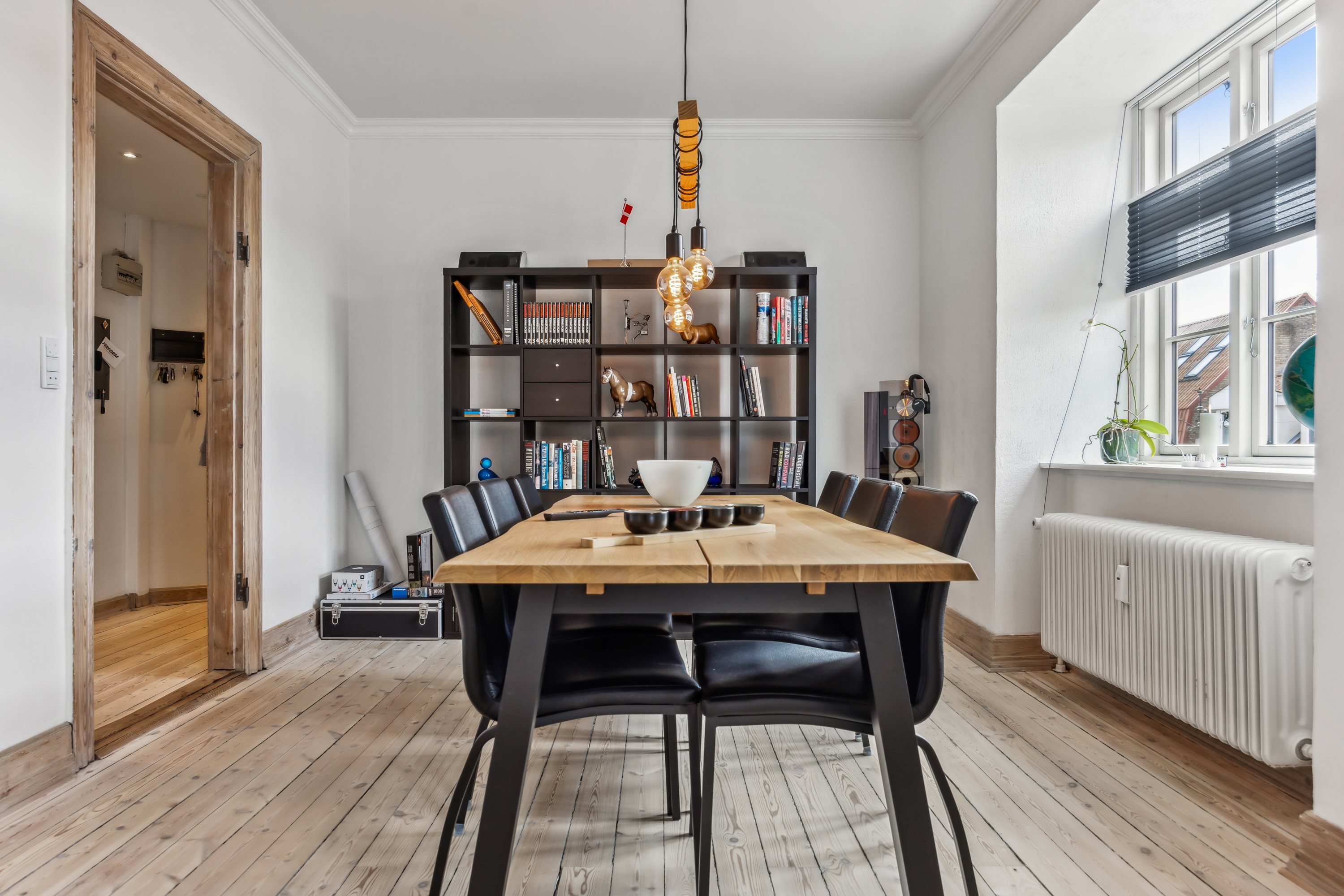 Miniaturebillede 1: spisestue. Billede af Falstersgade 25, 2. tv., 9000 Aalborg