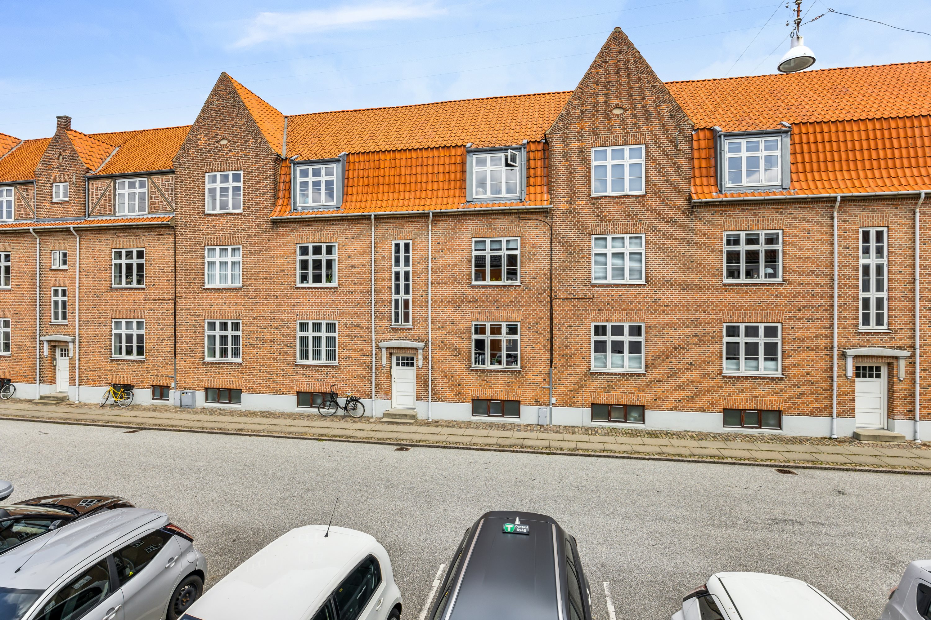 Fremhævet ejendom 1 billede i fuldskærmstilstand. Billede af Falstersgade 25, 2. tv., 9000 Aalborg