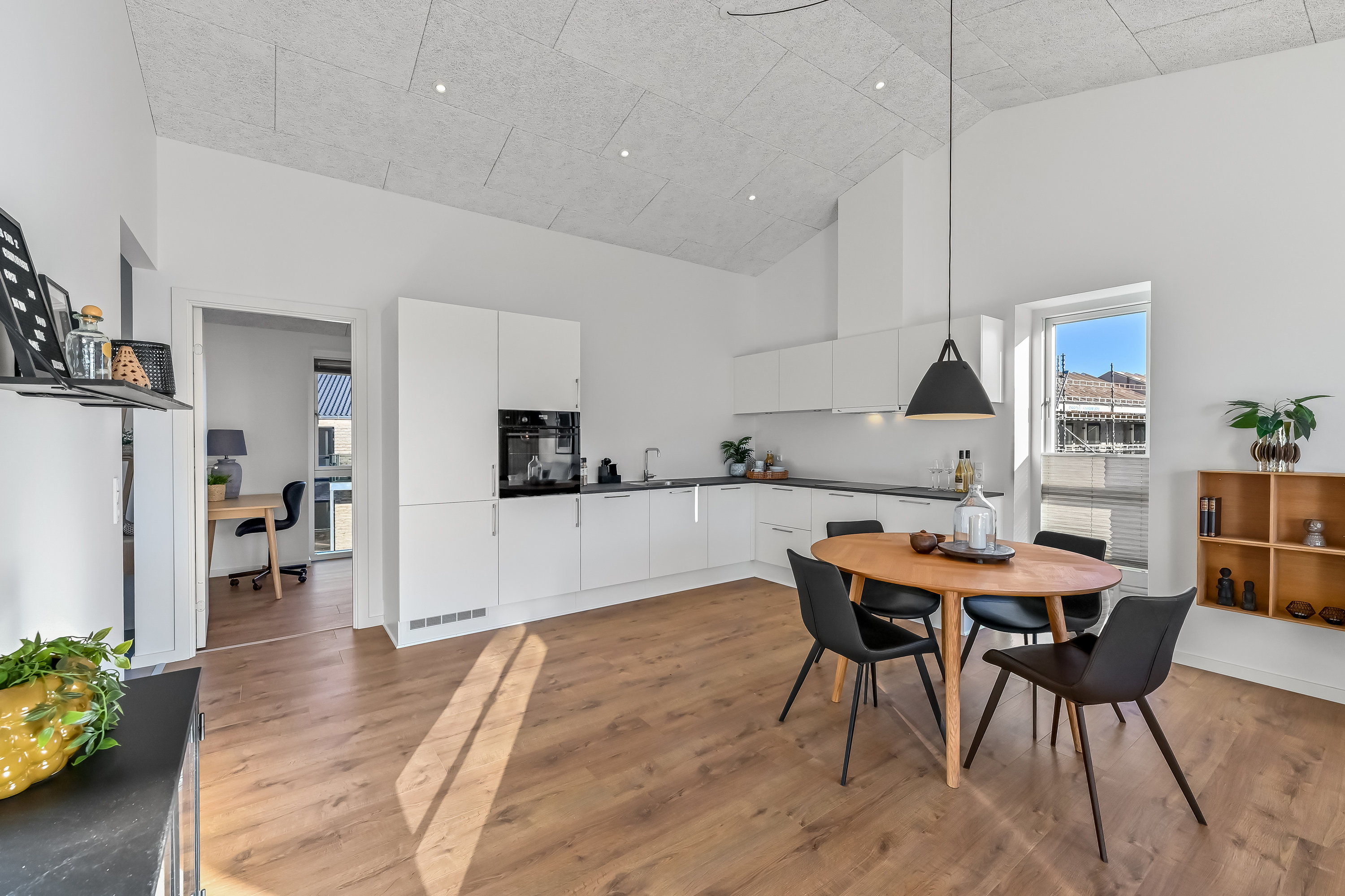 Fremhævet  billede i fuldskærmstilstand. Billede af Koustrup Have 2, Lind, 7400 Herning