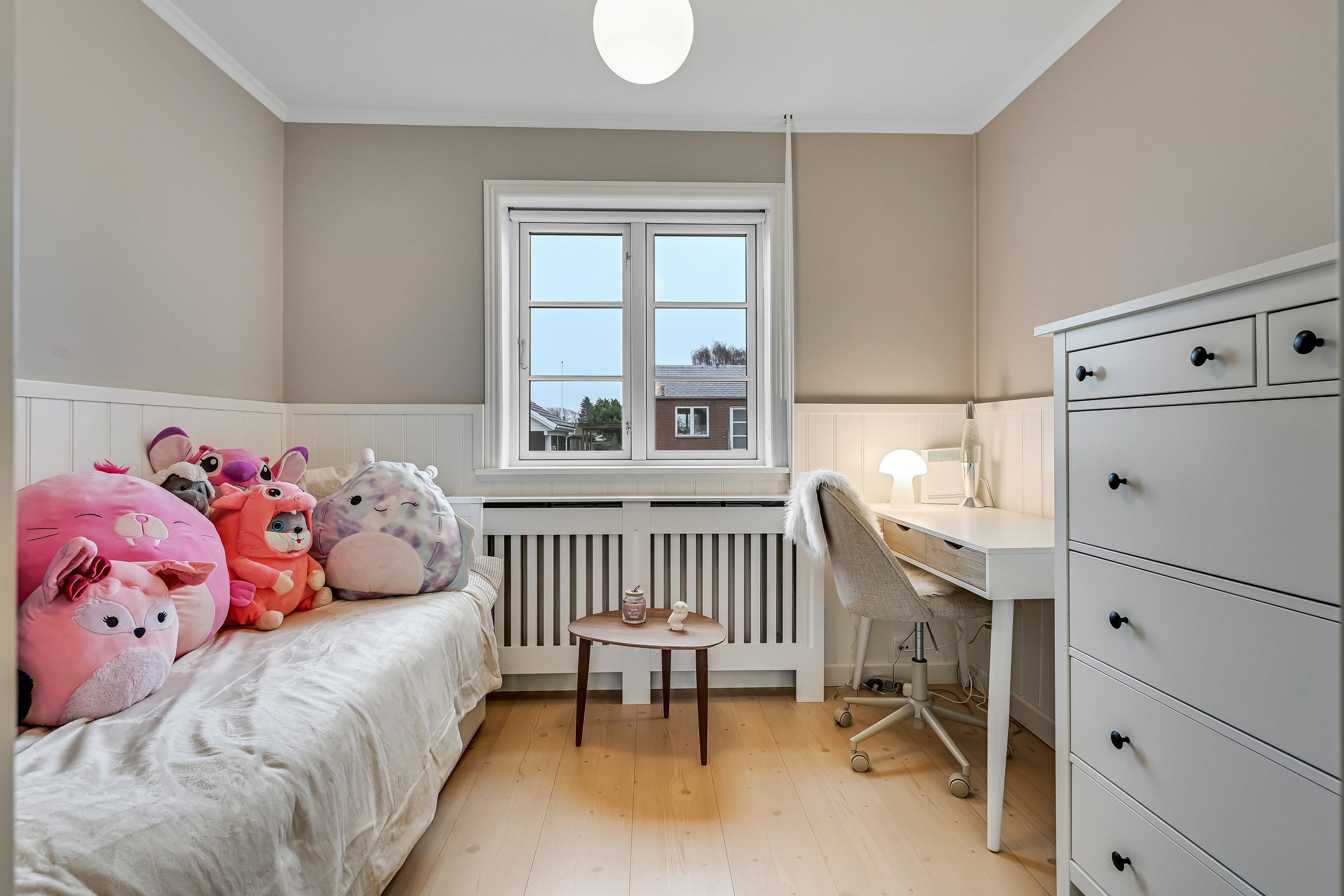 Fremhævet værelse billede i fuldskærmstilstand. Billede af Carit Etlars Alle 66, 6700 Esbjerg