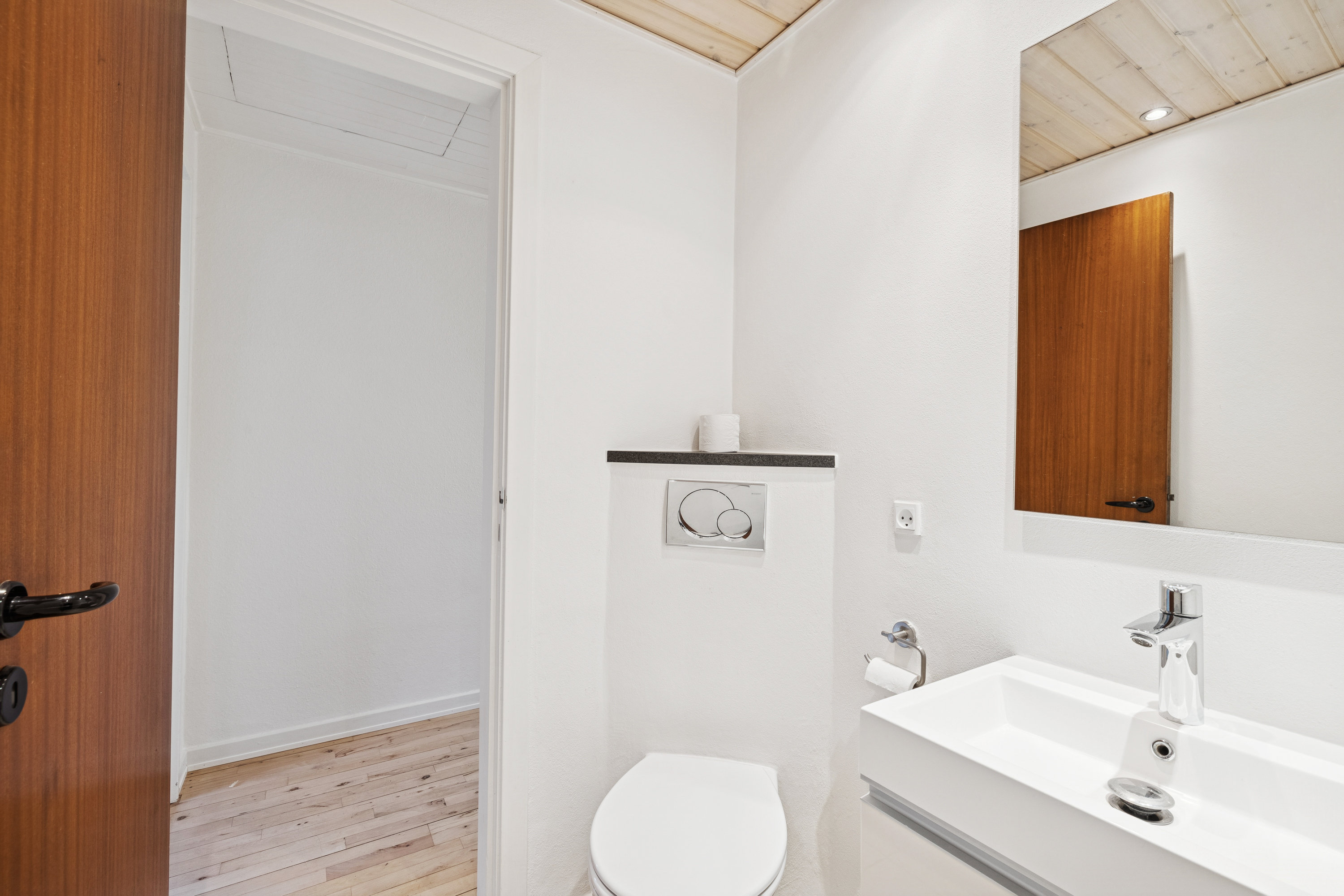 Fremhævet bad billede i fuldskærmstilstand. Billede af Ahornvej 6A, 8800 Viborg