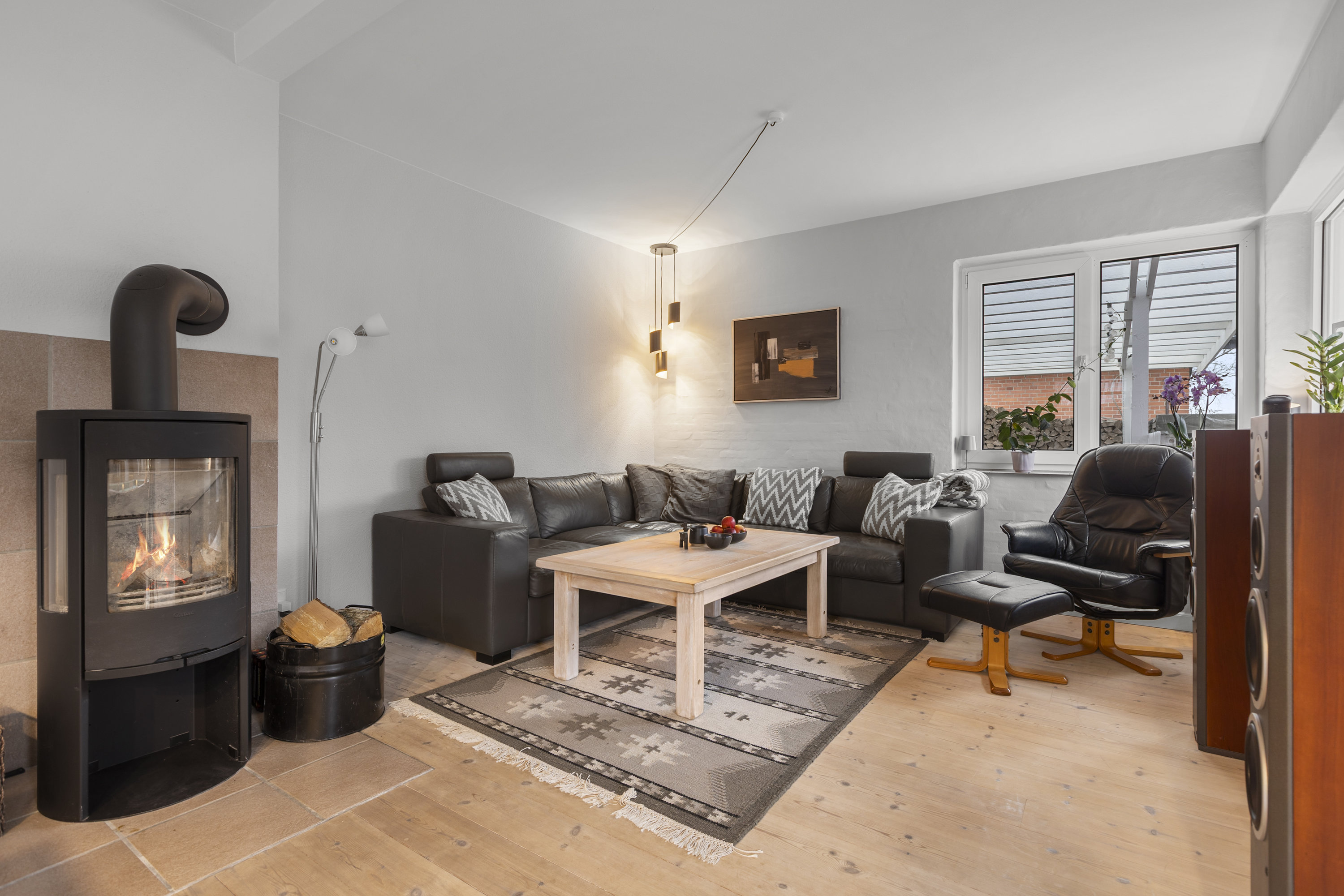 Miniaturebillede 2: stue. Billede af Hedeborydevej 12, 4293 Dianalund