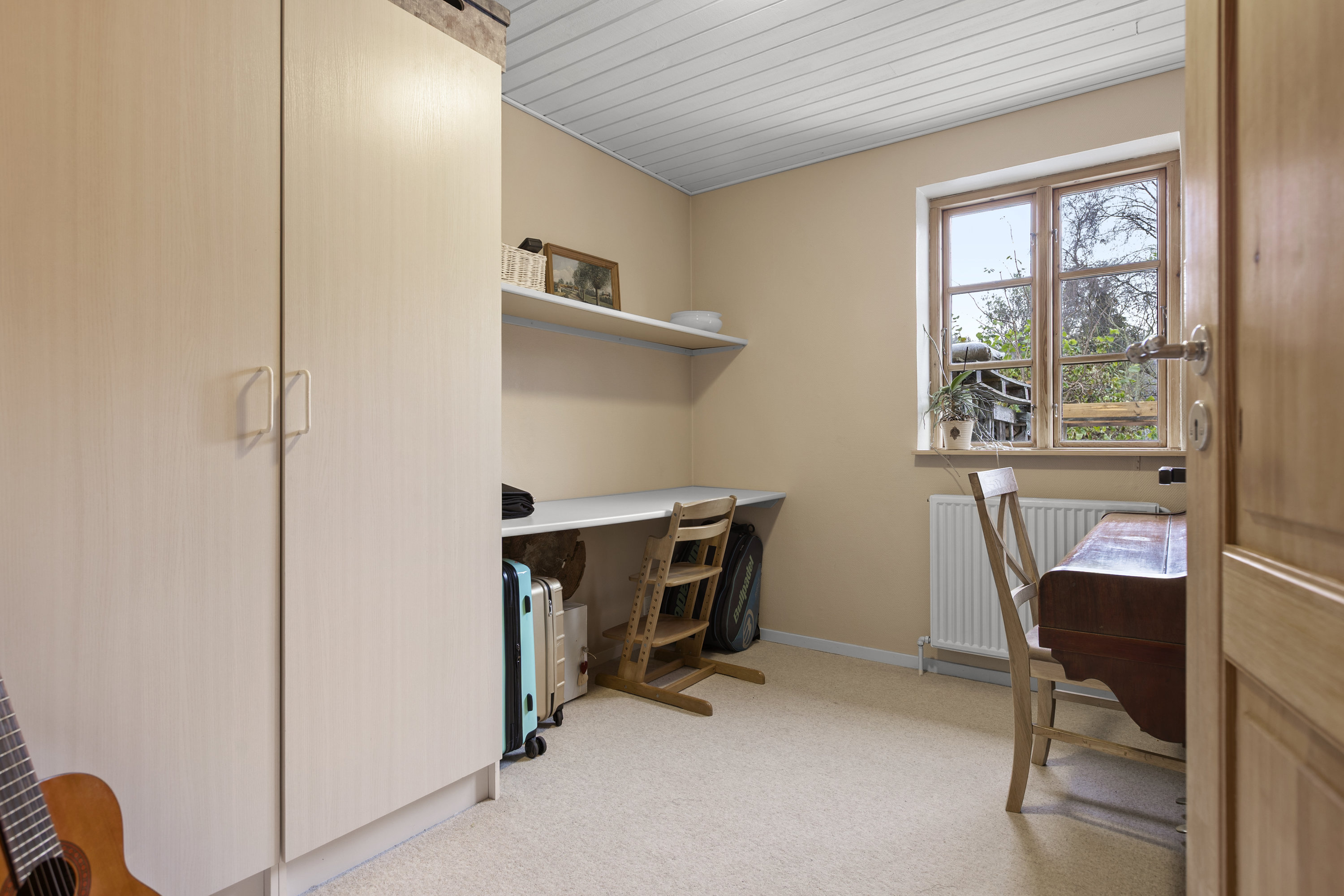 Fremhævet værelse billede i fuldskærmstilstand. Billede af Hedeborydevej 12, 4293 Dianalund