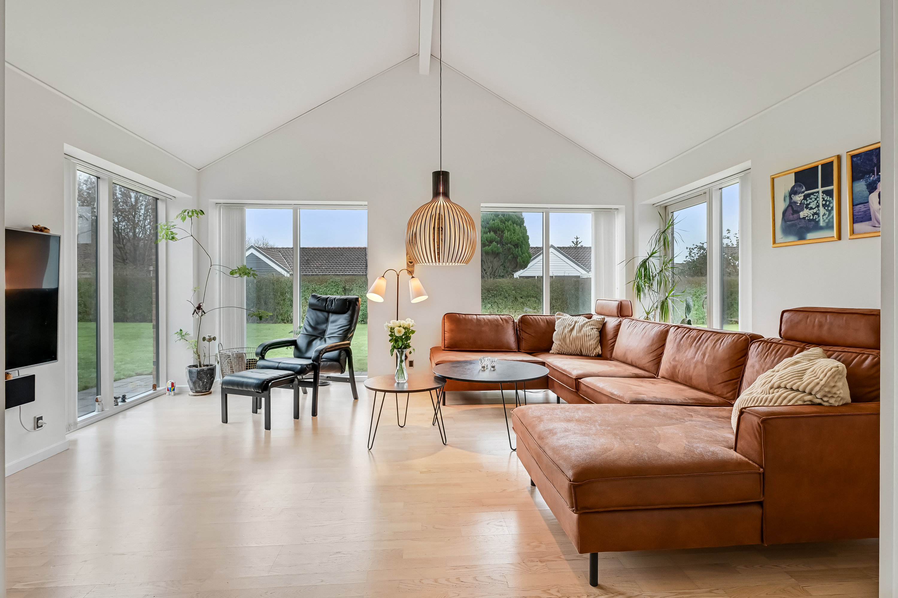 Fremhævet stue billede i fuldskærmstilstand. Billede af Løvens Kvarter 57, 6710 Esbjerg V