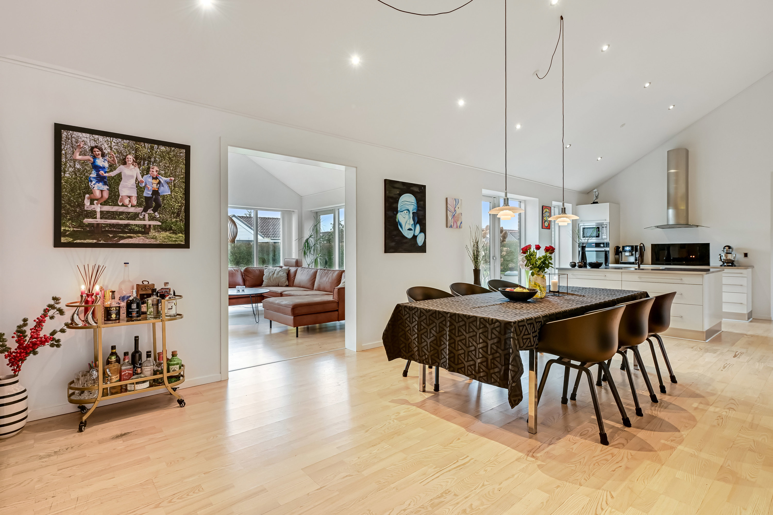 Fremhævet stue billede i fuldskærmstilstand. Billede af Løvens Kvarter 57, 6710 Esbjerg V