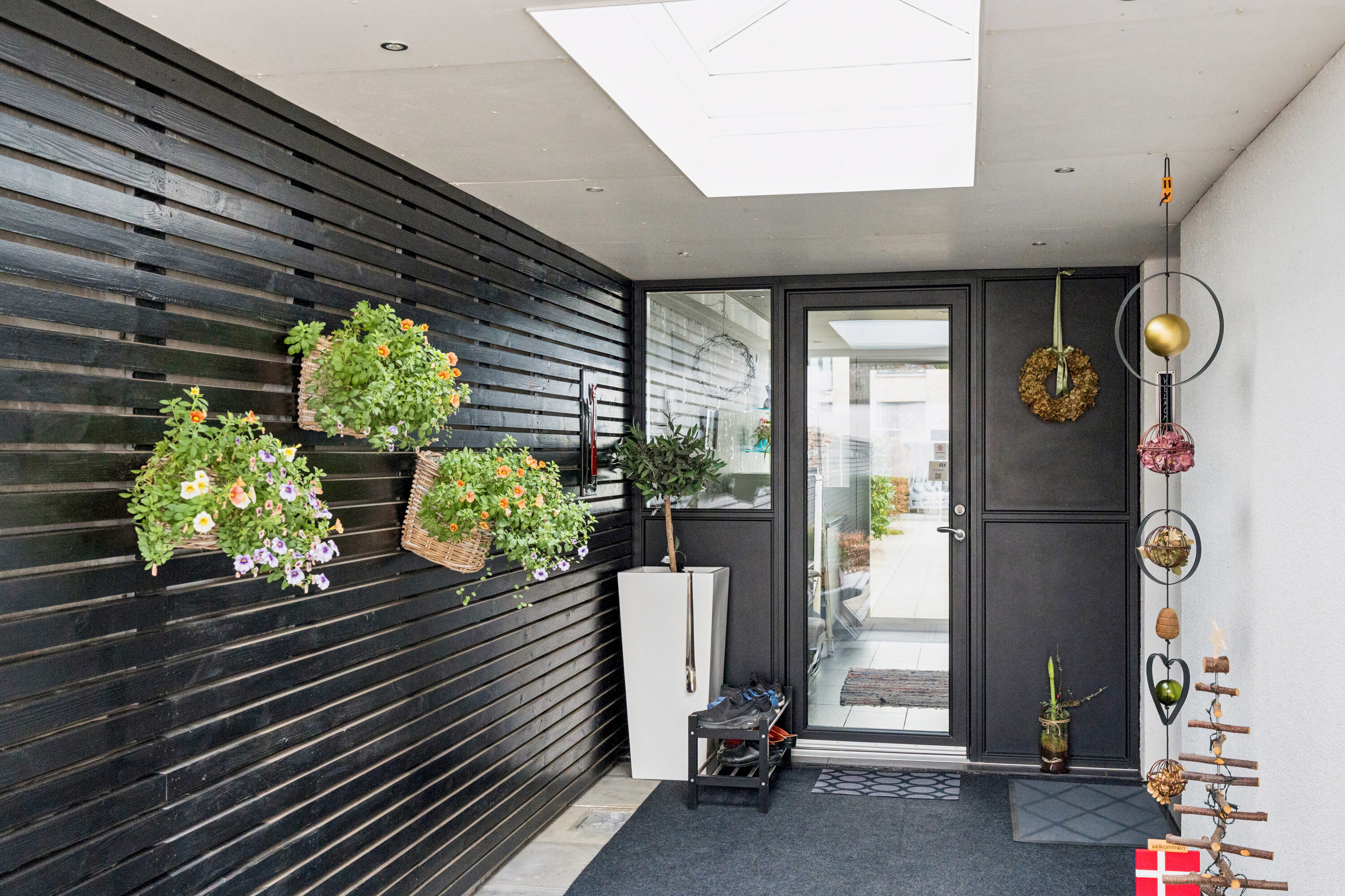 Fremhævet altan billede i fuldskærmstilstand. Billede af Davids Alle 3, 9000 Aalborg