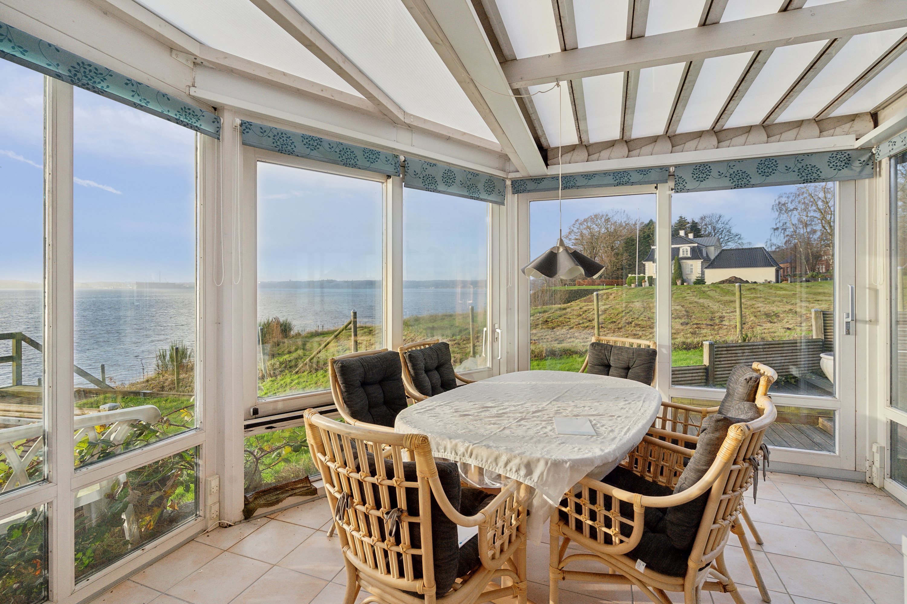 Fremhævet udestue billede i fuldskærmstilstand. Billede af Fjordvejen 24G, Kollund, 6340 Kruså