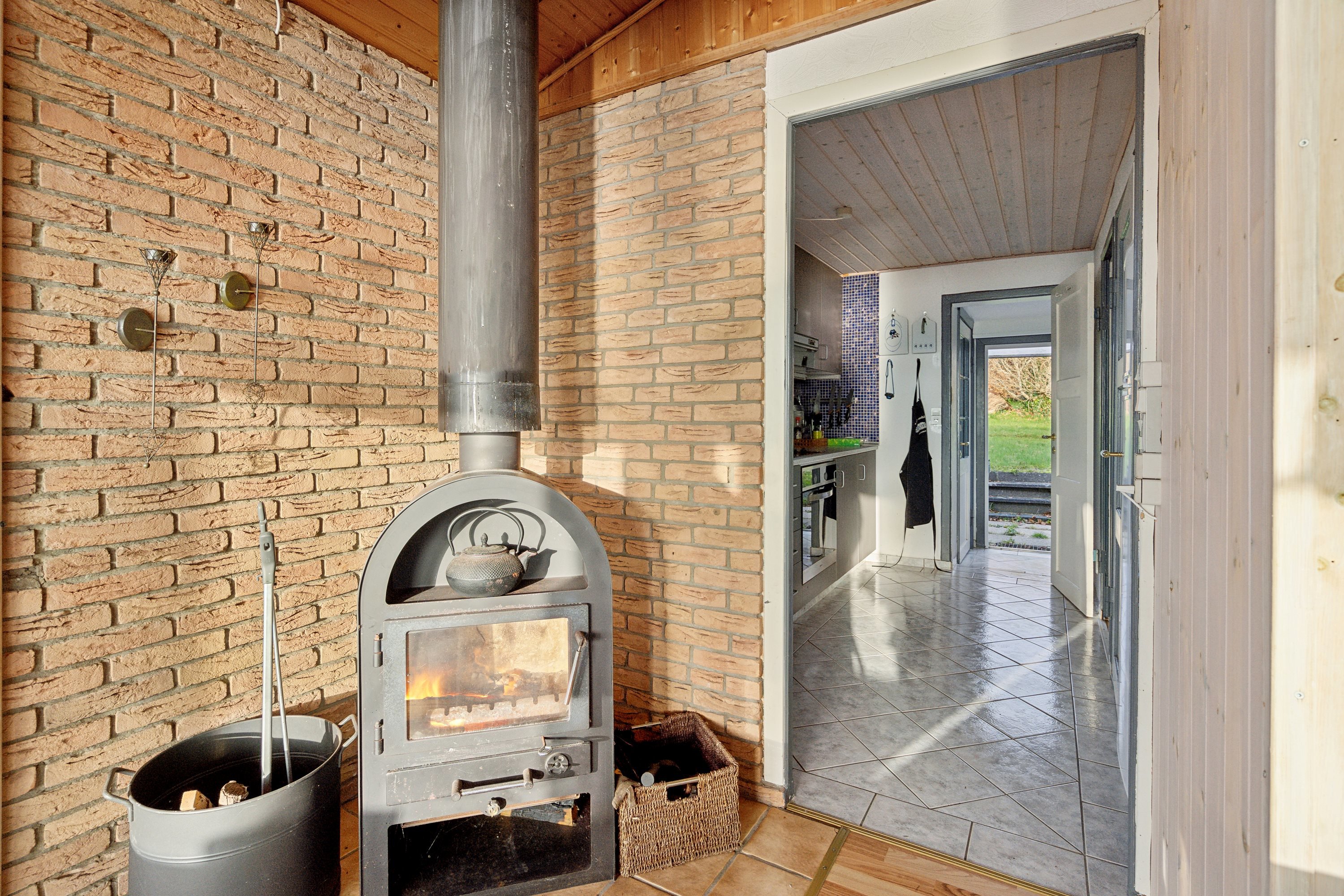 Fremhævet stue billede i fuldskærmstilstand. Billede af Fjordvejen 24G, Kollund, 6340 Kruså