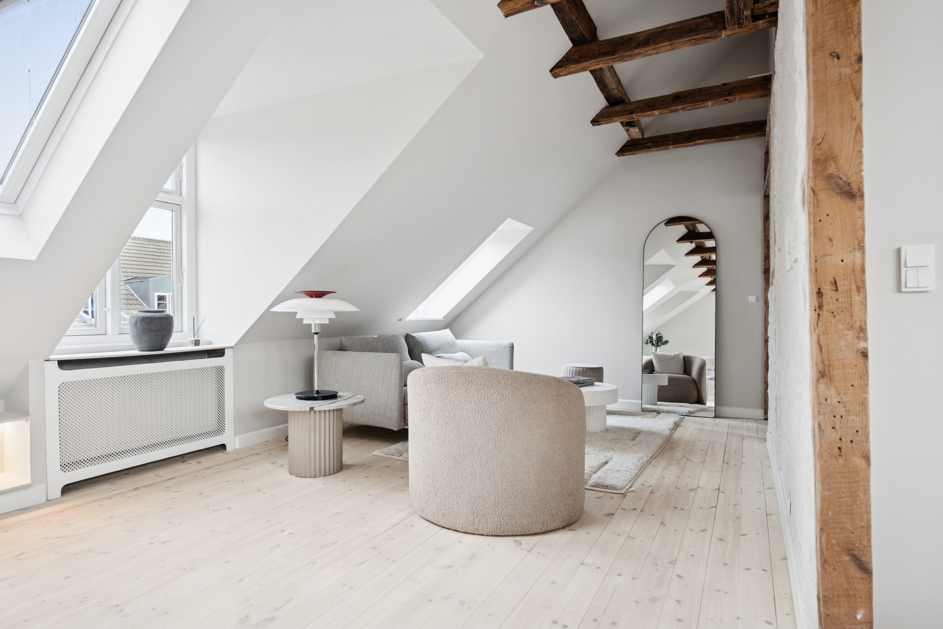 Fremhævet trappe billede i fuldskærmstilstand. Billede af Vesterbrogade 85, 5., 1620 København V