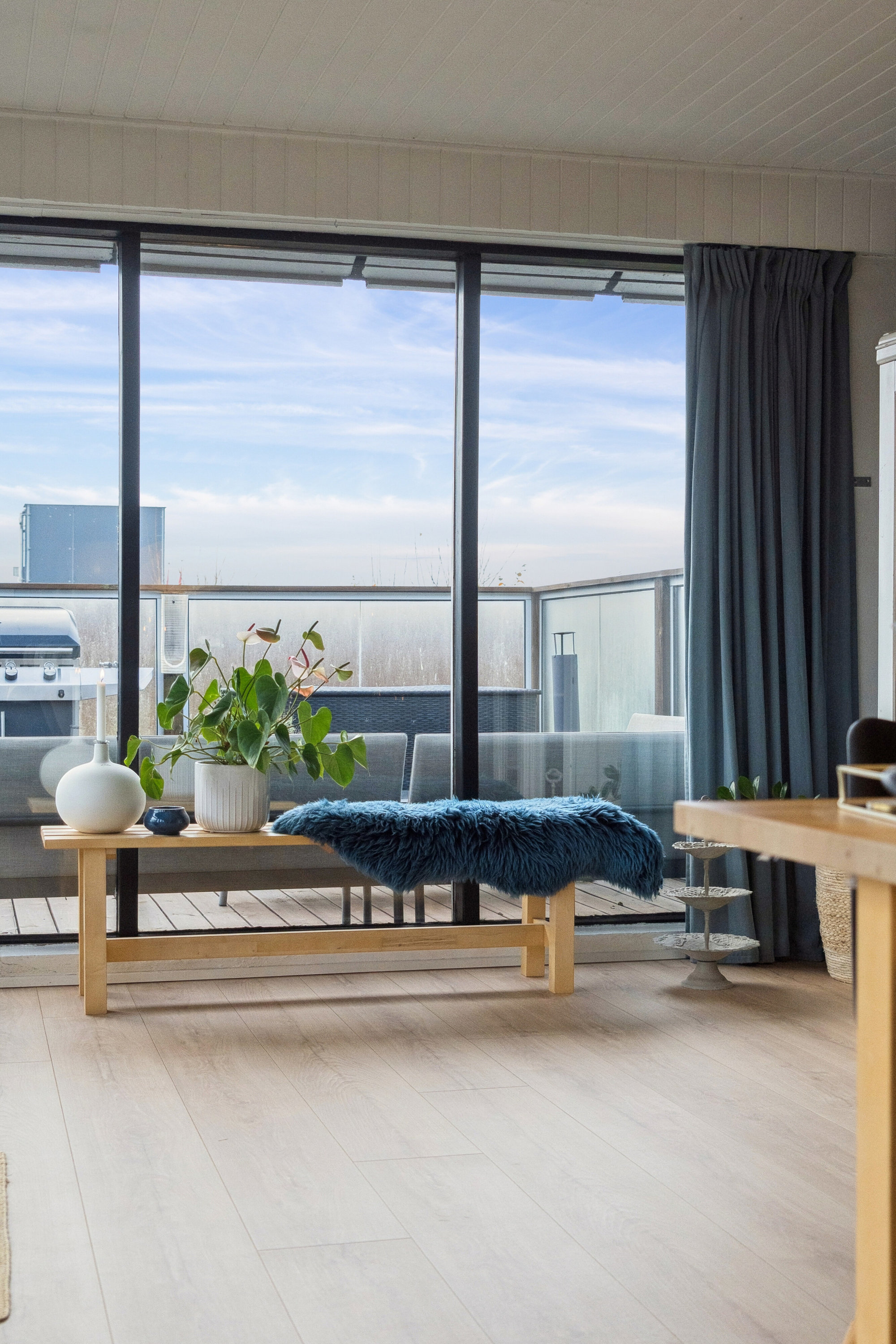 Fremhævet stue billede i fuldskærmstilstand. Billede af Kirkevej 7, 4250 Fuglebjerg