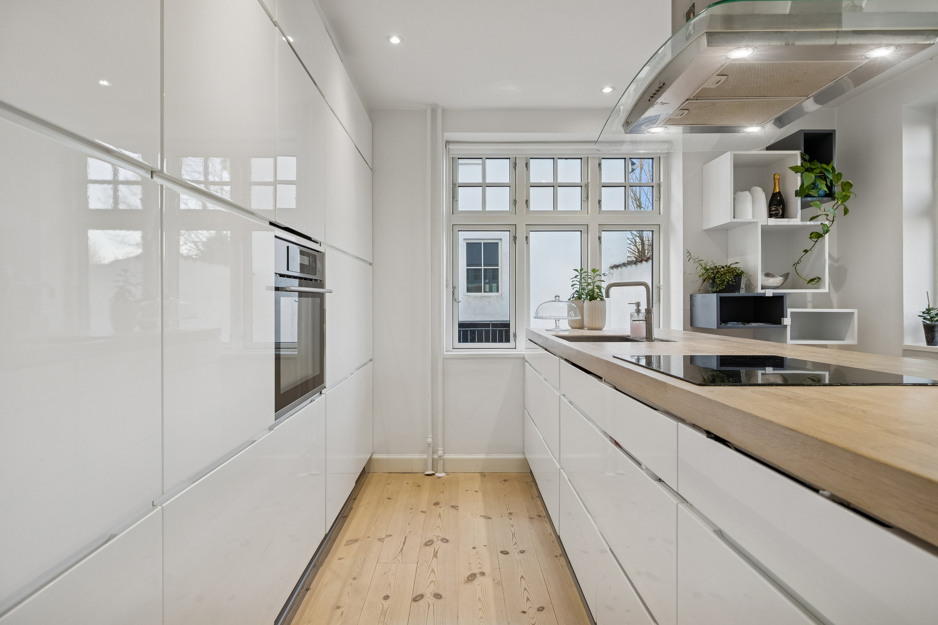 Fremhævet køkken billede i fuldskærmstilstand. Billede af Rådmands Boulevard 14, 8900 Randers C