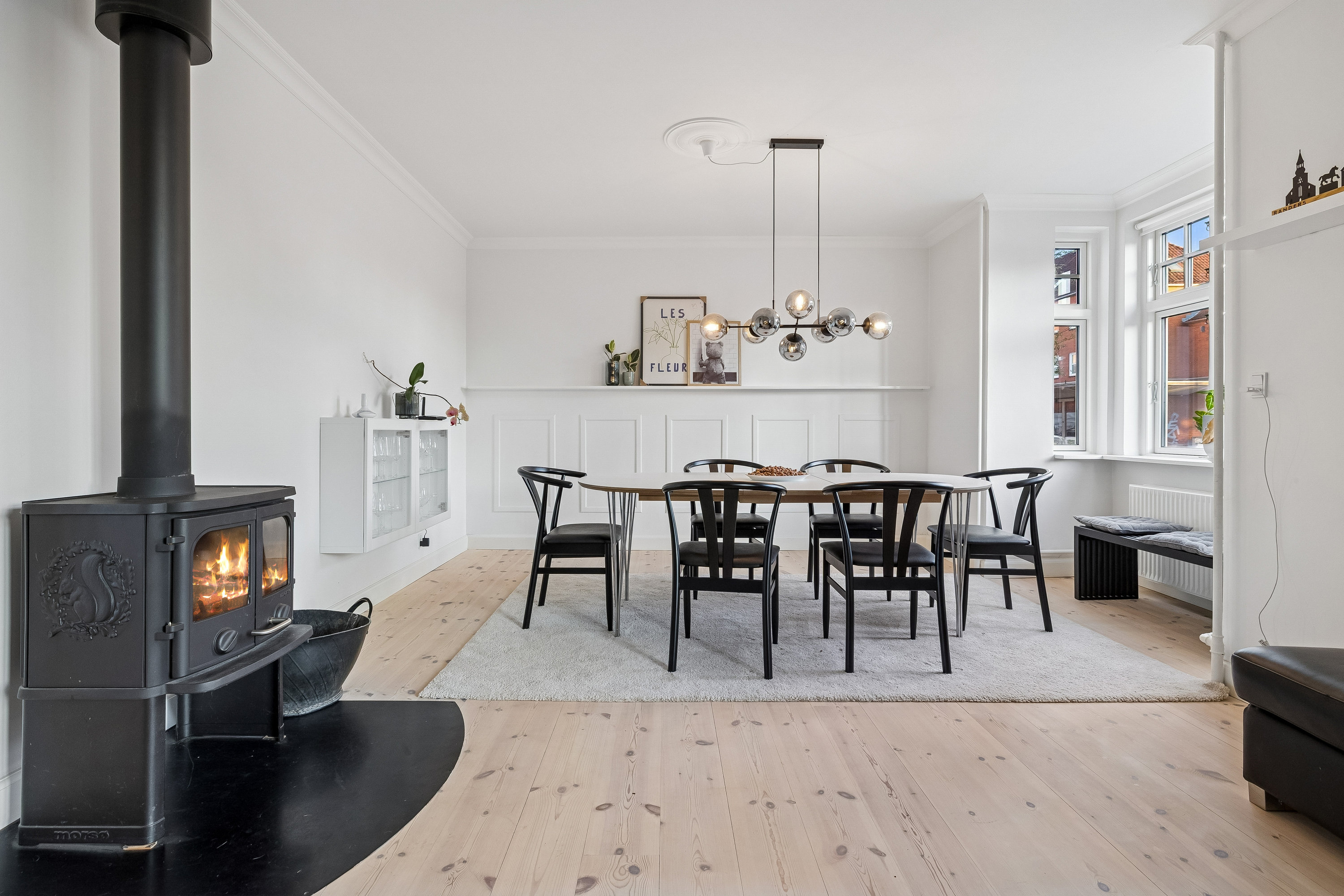 Fremhævet stue billede i fuldskærmstilstand. Billede af Rådmands Boulevard 14, 8900 Randers C